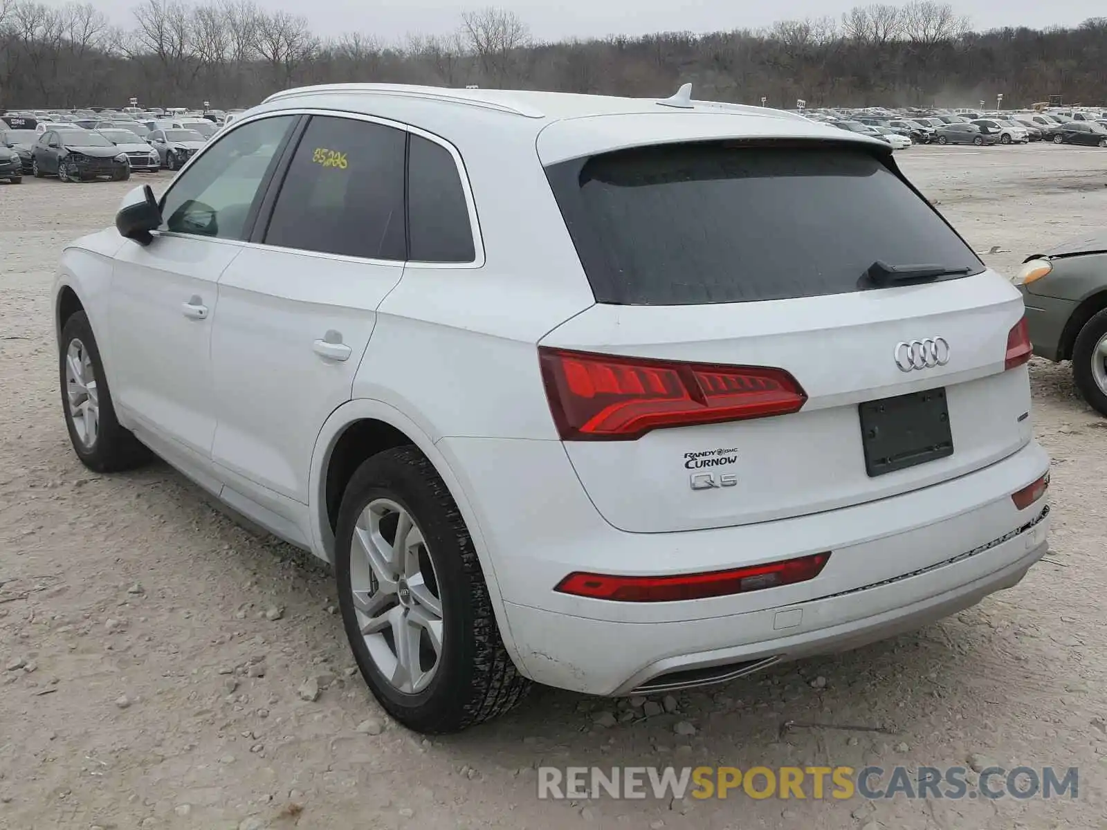 3 Фотография поврежденного автомобиля WA1ANAFY0K2124859 AUDI Q5 2019