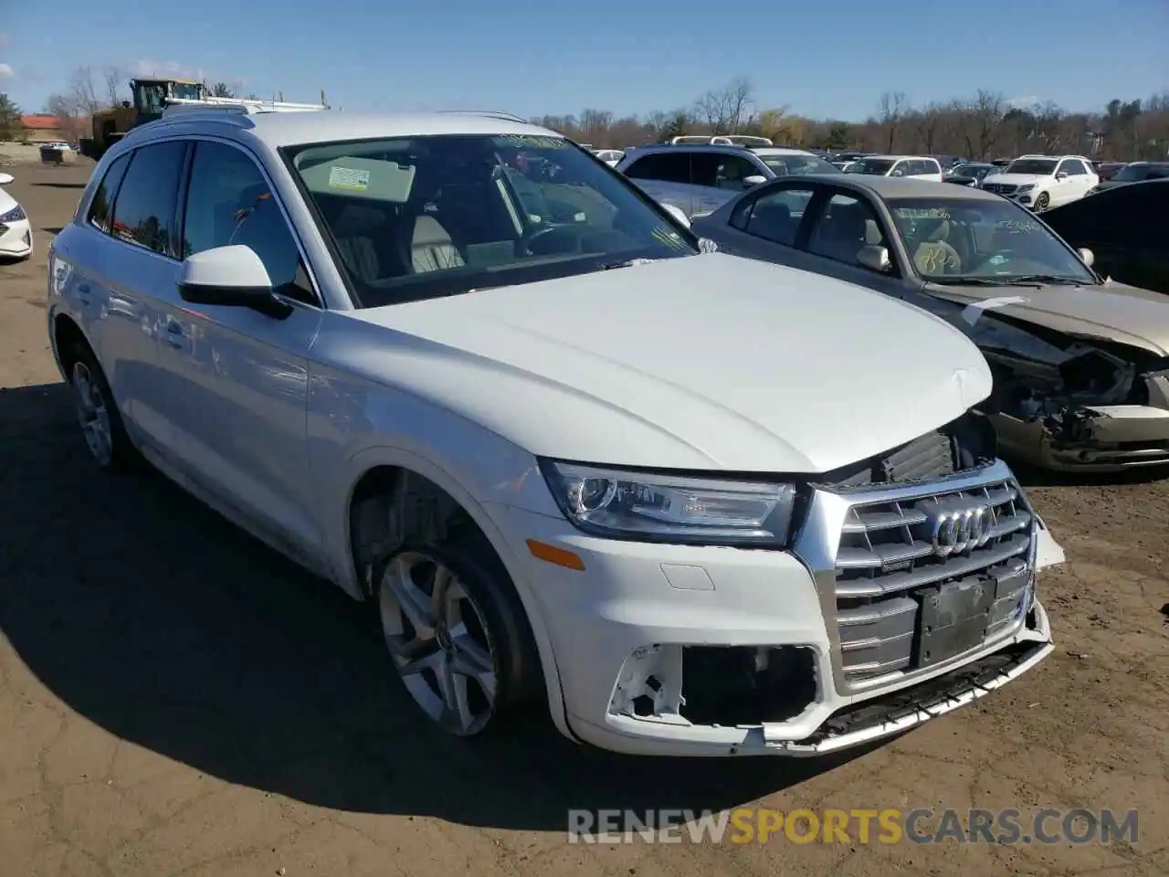 1 Photograph of a damaged car WA1ANAFY0K2127065 AUDI Q5 2019