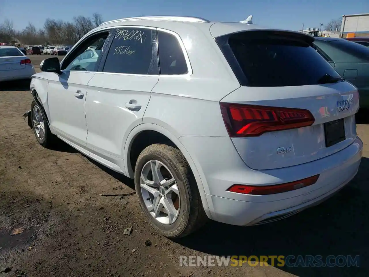 3 Фотография поврежденного автомобиля WA1ANAFY0K2127065 AUDI Q5 2019