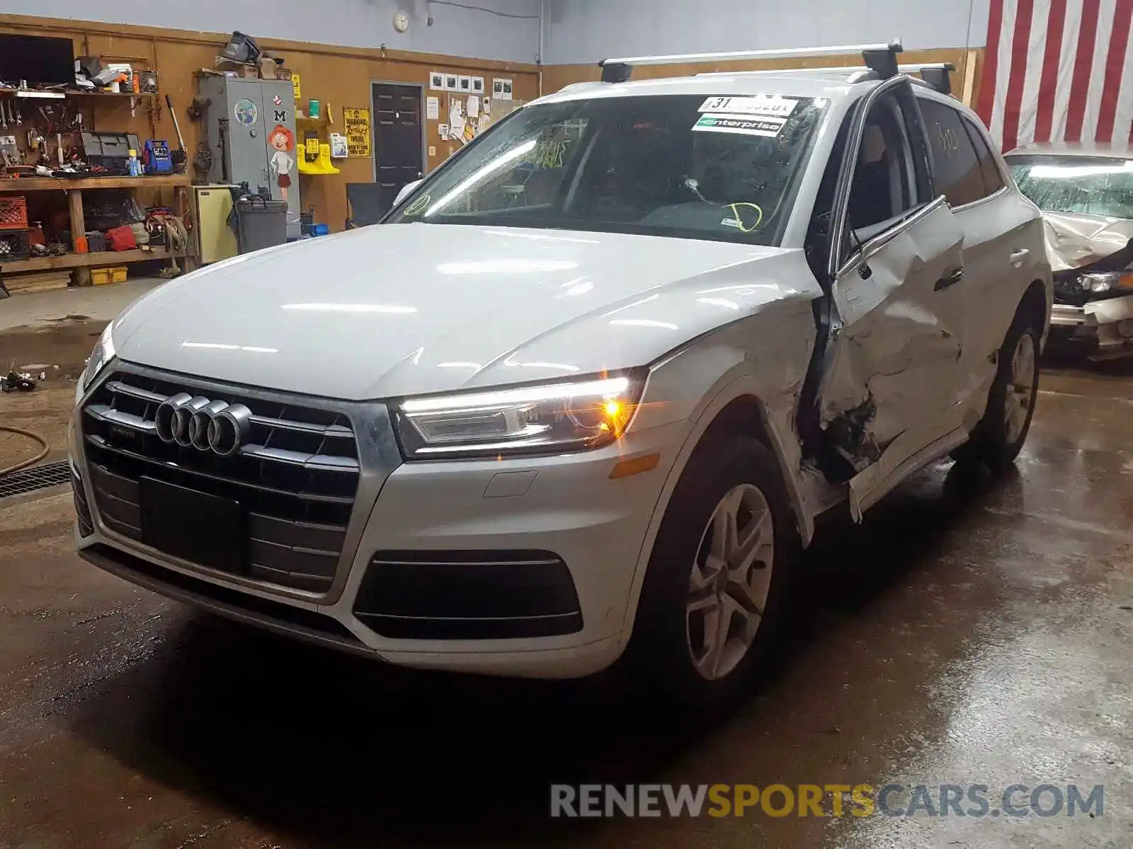 2 Photograph of a damaged car WA1ANAFY0K2127194 AUDI Q5 2019