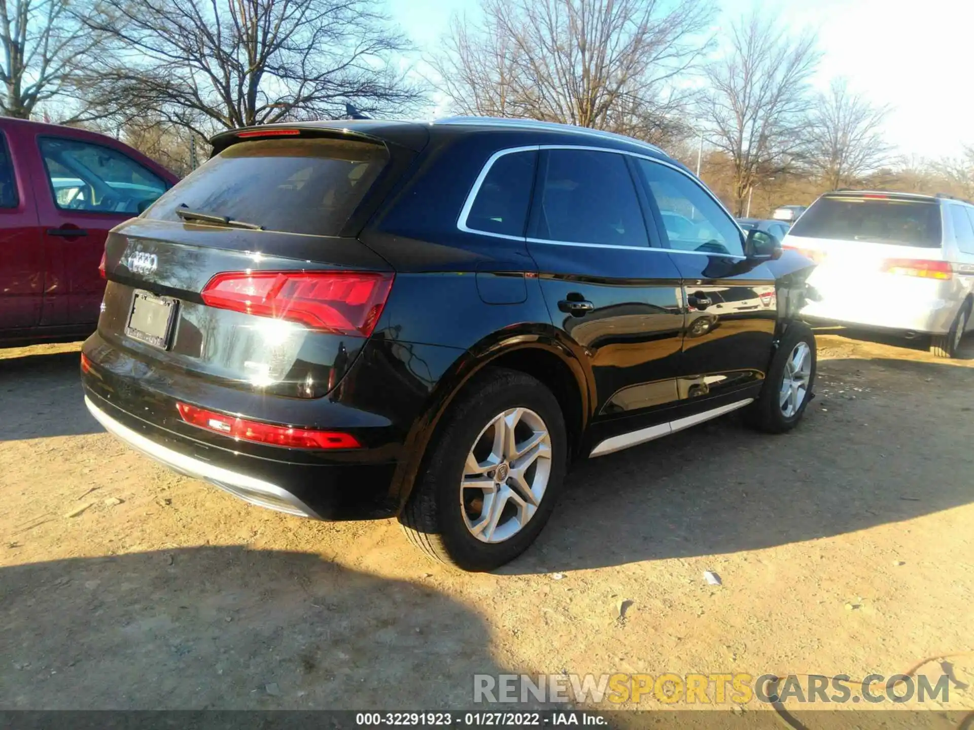 4 Photograph of a damaged car WA1ANAFY0K2133254 AUDI Q5 2019