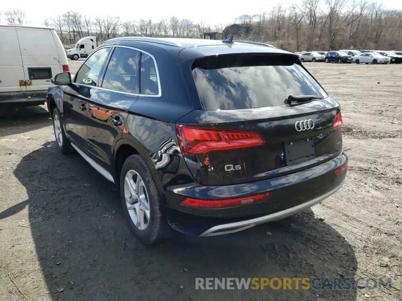 3 Фотография поврежденного автомобиля WA1ANAFY1K2035348 AUDI Q5 2019