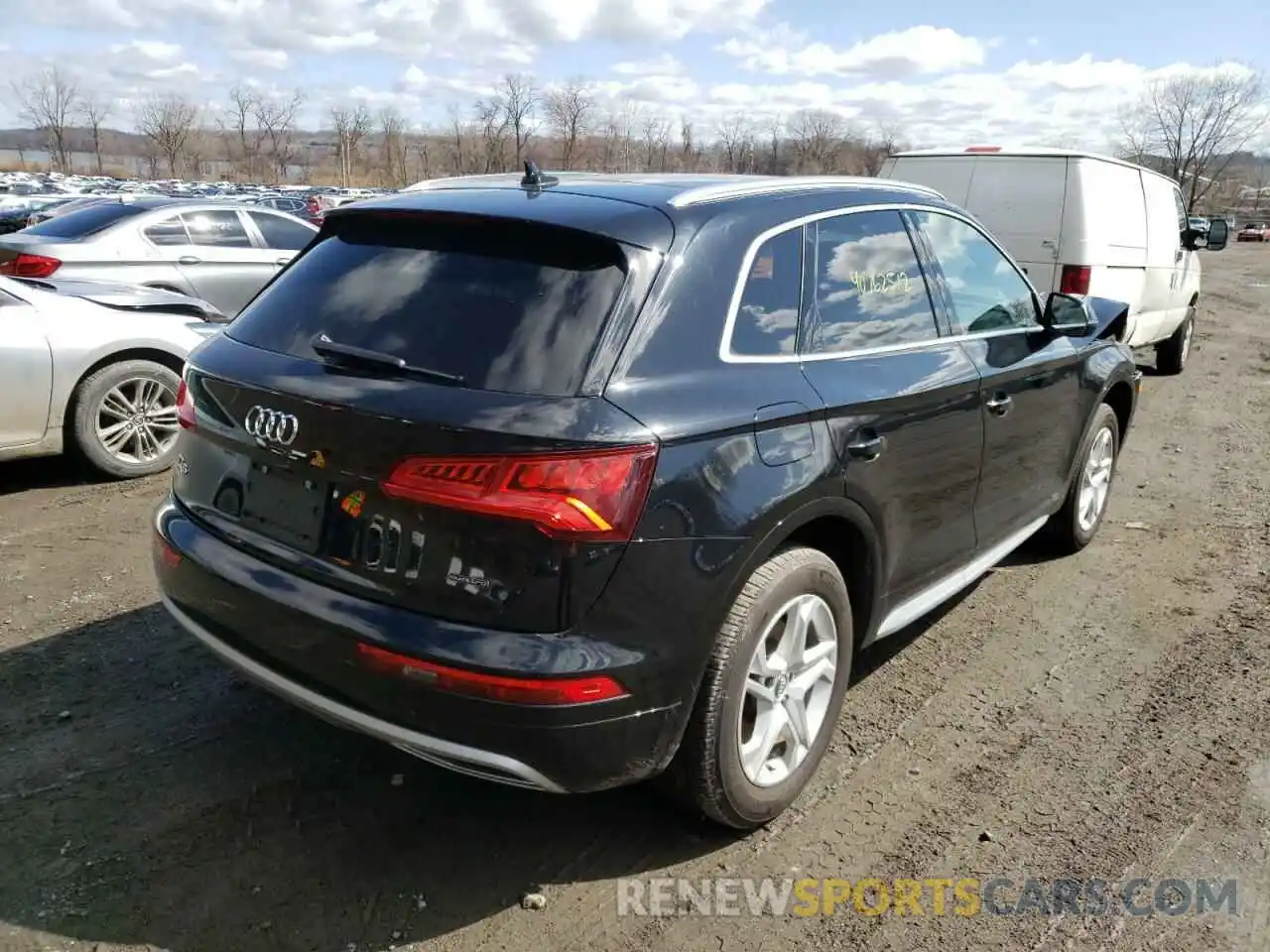 4 Фотография поврежденного автомобиля WA1ANAFY1K2035348 AUDI Q5 2019