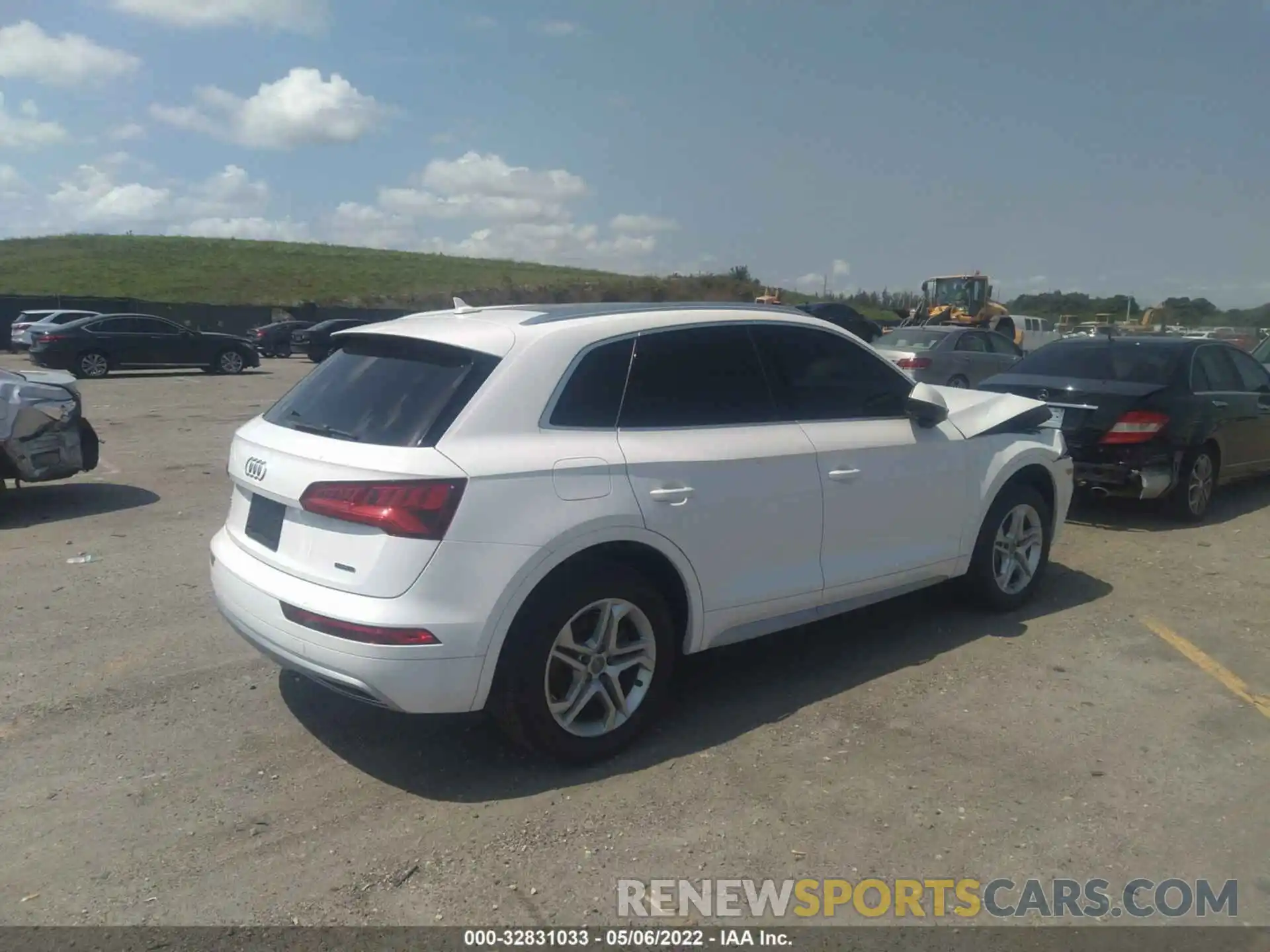 4 Фотография поврежденного автомобиля WA1ANAFY1K2055101 AUDI Q5 2019