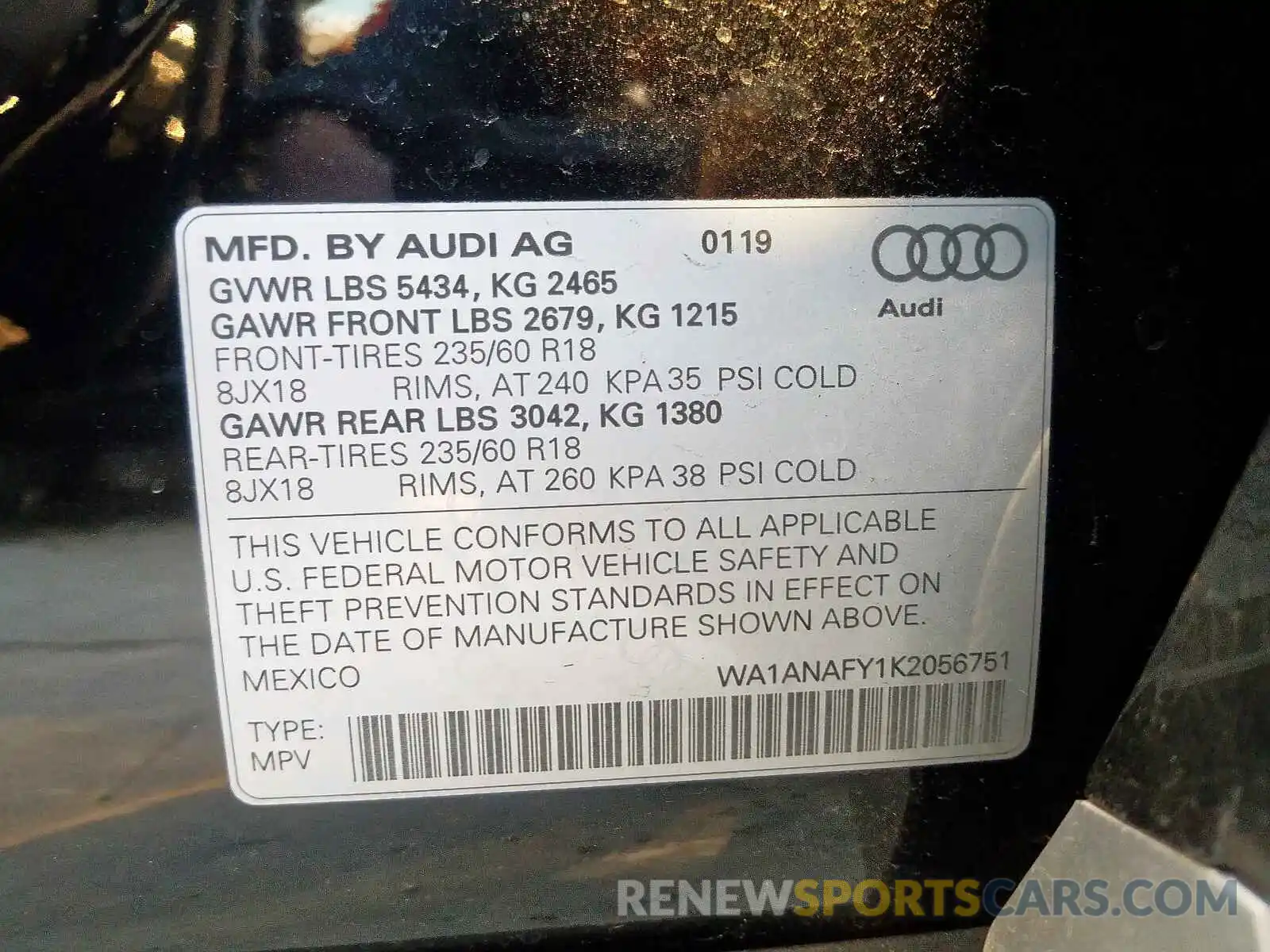 10 Photograph of a damaged car WA1ANAFY1K2056751 AUDI Q5 2019