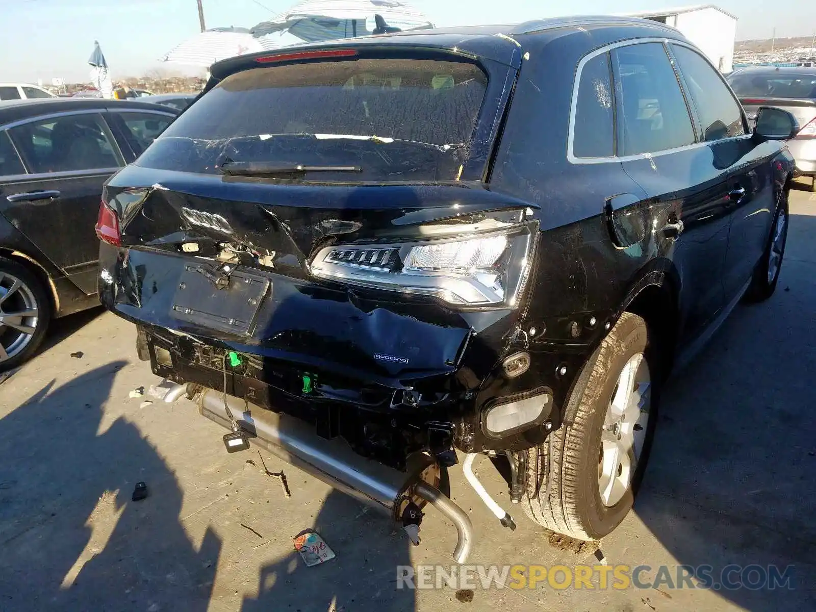 4 Photograph of a damaged car WA1ANAFY1K2056751 AUDI Q5 2019