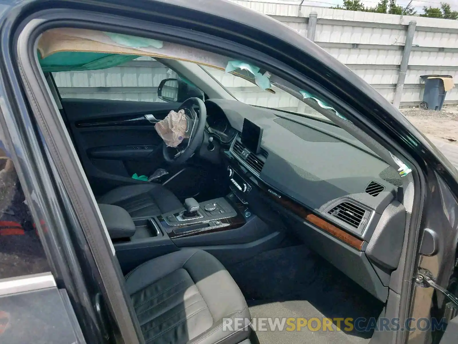 5 Photograph of a damaged car WA1ANAFY1K2057530 AUDI Q5 2019