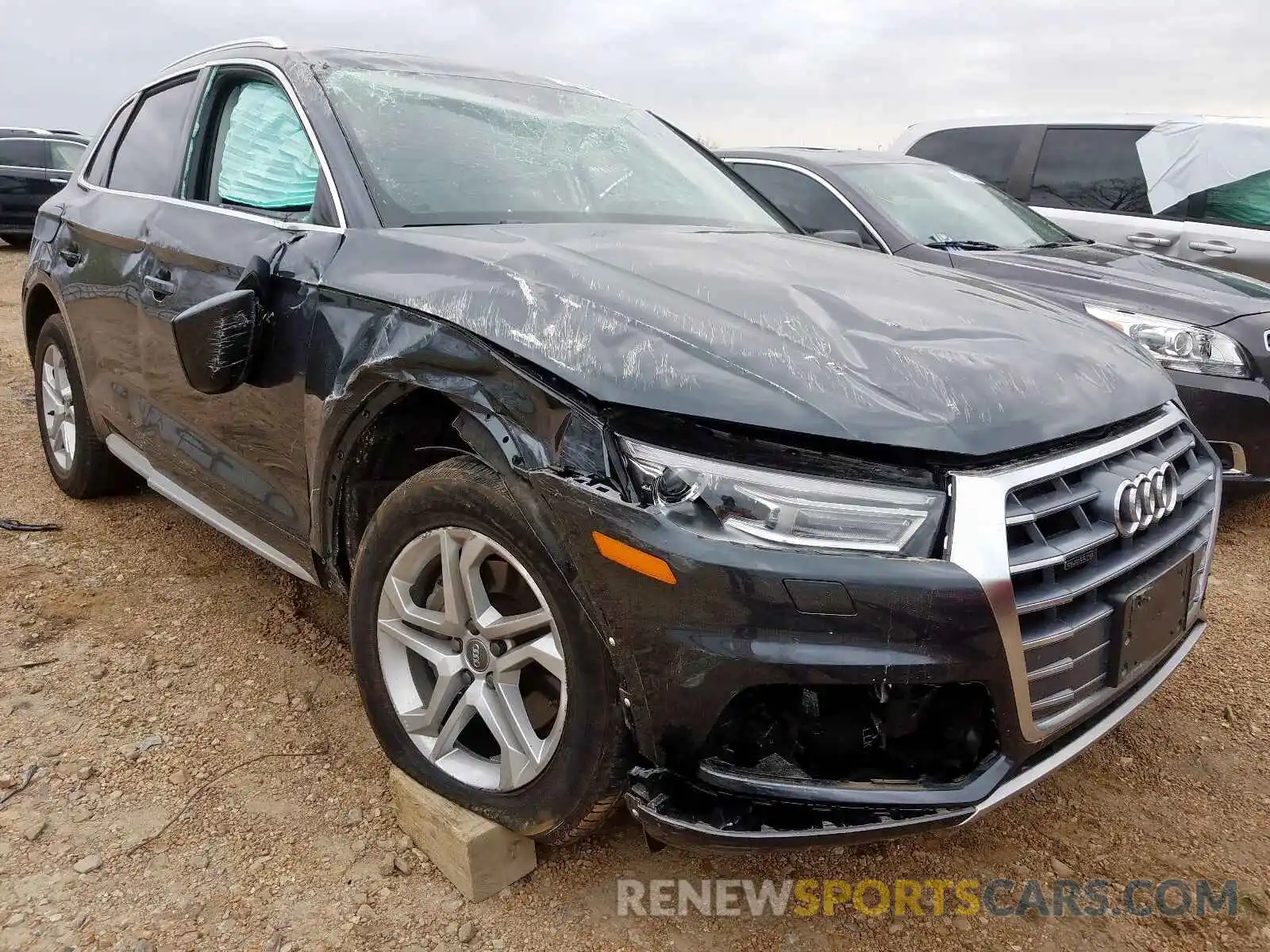 1 Photograph of a damaged car WA1ANAFY1K2057625 AUDI Q5 2019