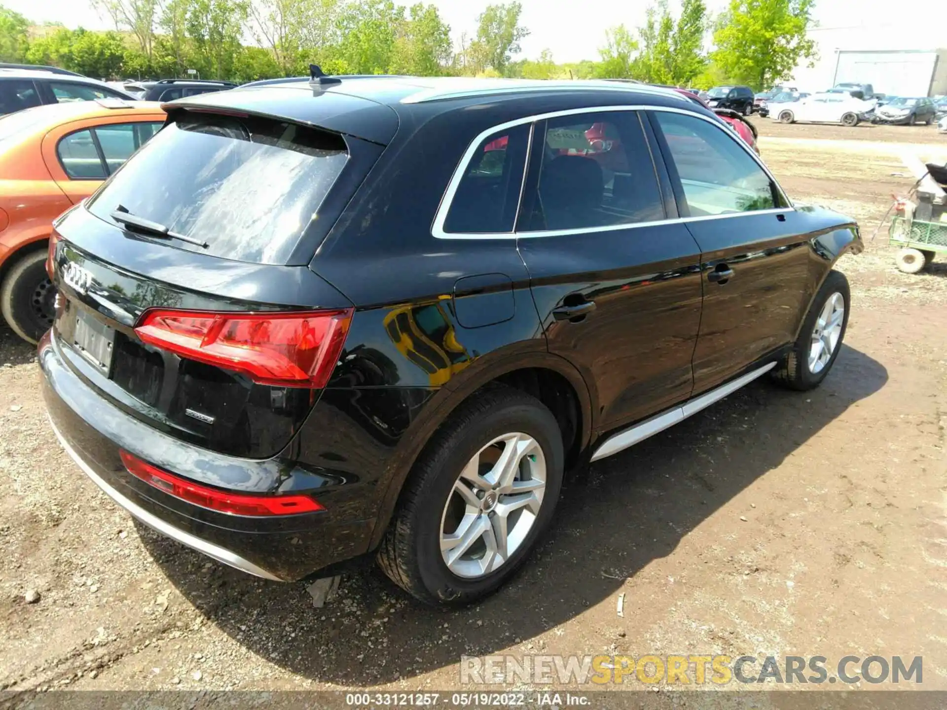 4 Фотография поврежденного автомобиля WA1ANAFY1K2067541 AUDI Q5 2019