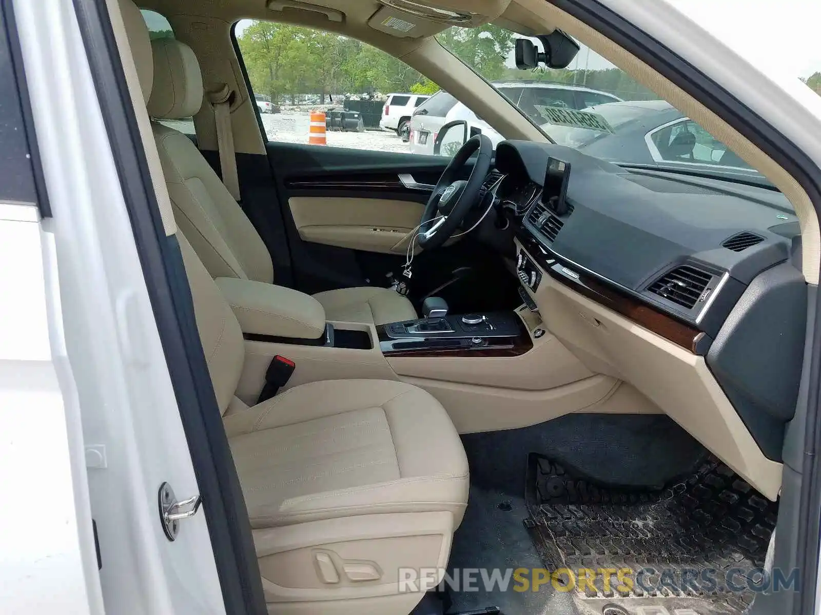 5 Photograph of a damaged car WA1ANAFY1K2091824 AUDI Q5 2019