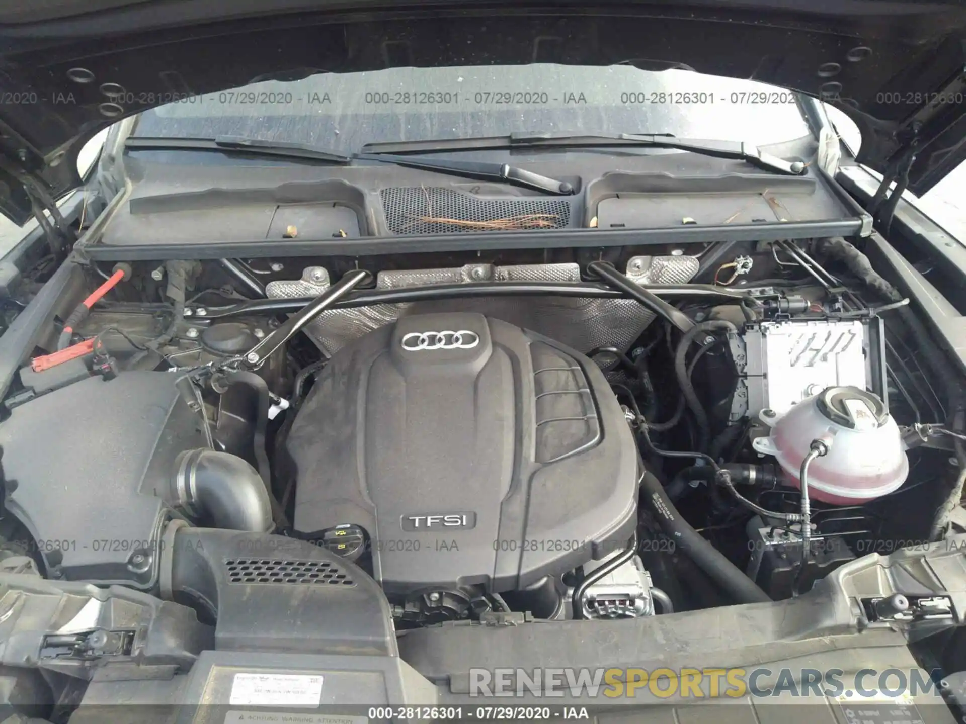 10 Photograph of a damaged car WA1ANAFY1K2096179 AUDI Q5 2019