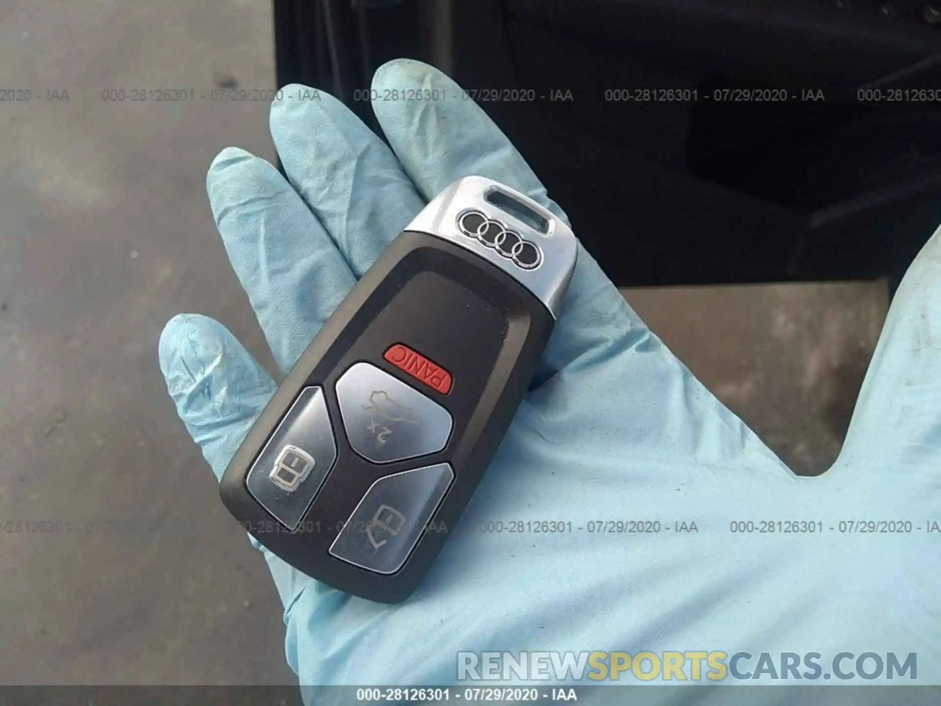 11 Photograph of a damaged car WA1ANAFY1K2096179 AUDI Q5 2019