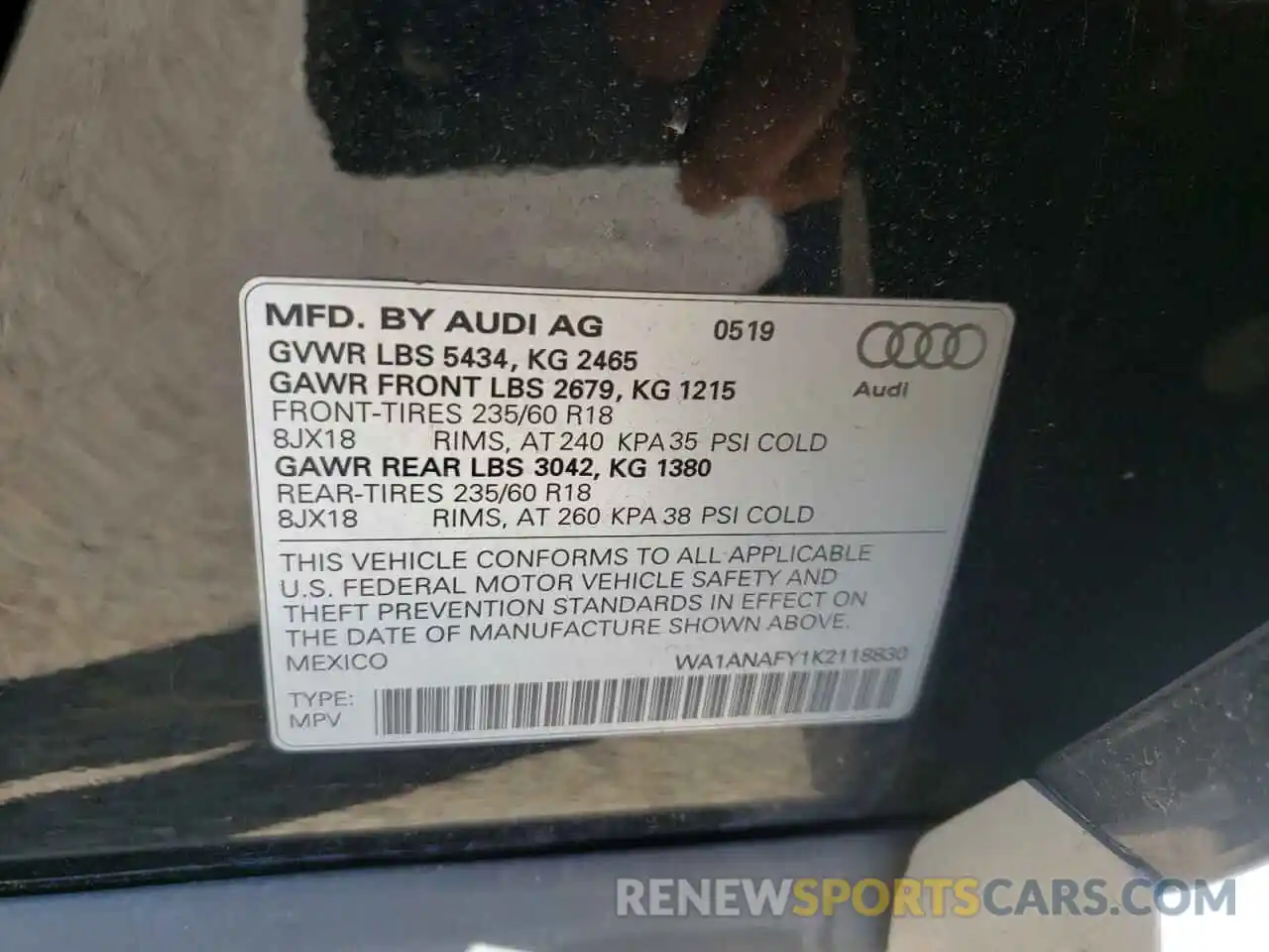 10 Фотография поврежденного автомобиля WA1ANAFY1K2118830 AUDI Q5 2019