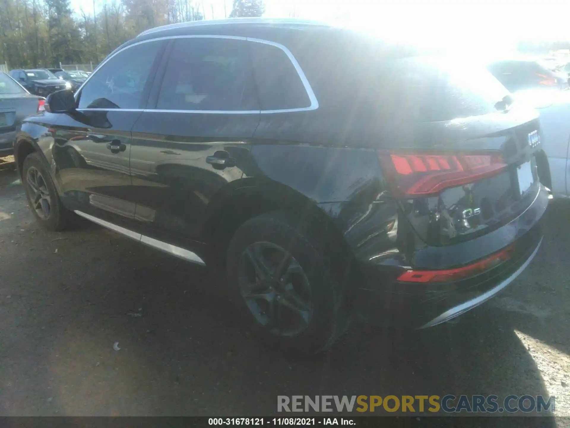 3 Photograph of a damaged car WA1ANAFY1K2120674 AUDI Q5 2019