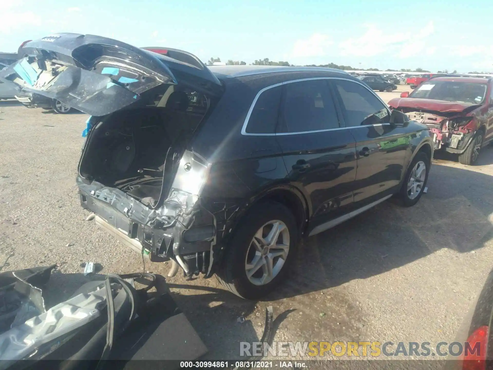 4 Photograph of a damaged car WA1ANAFY1K2121842 AUDI Q5 2019