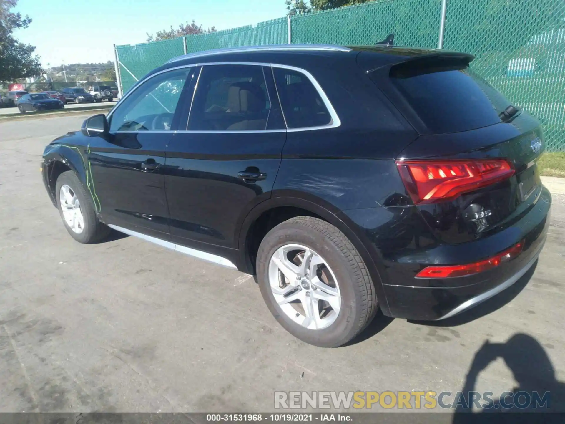 3 Фотография поврежденного автомобиля WA1ANAFY1K2125776 AUDI Q5 2019