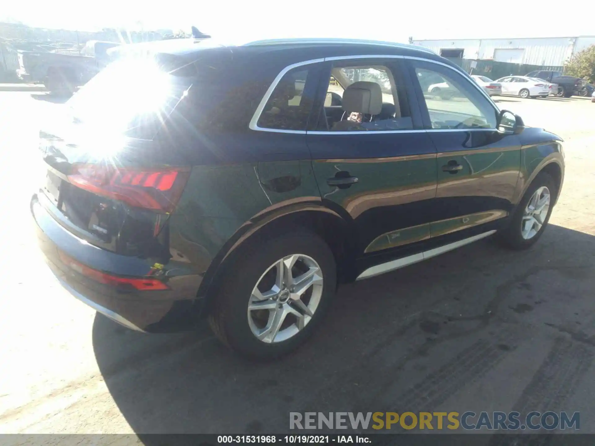 4 Photograph of a damaged car WA1ANAFY1K2125776 AUDI Q5 2019