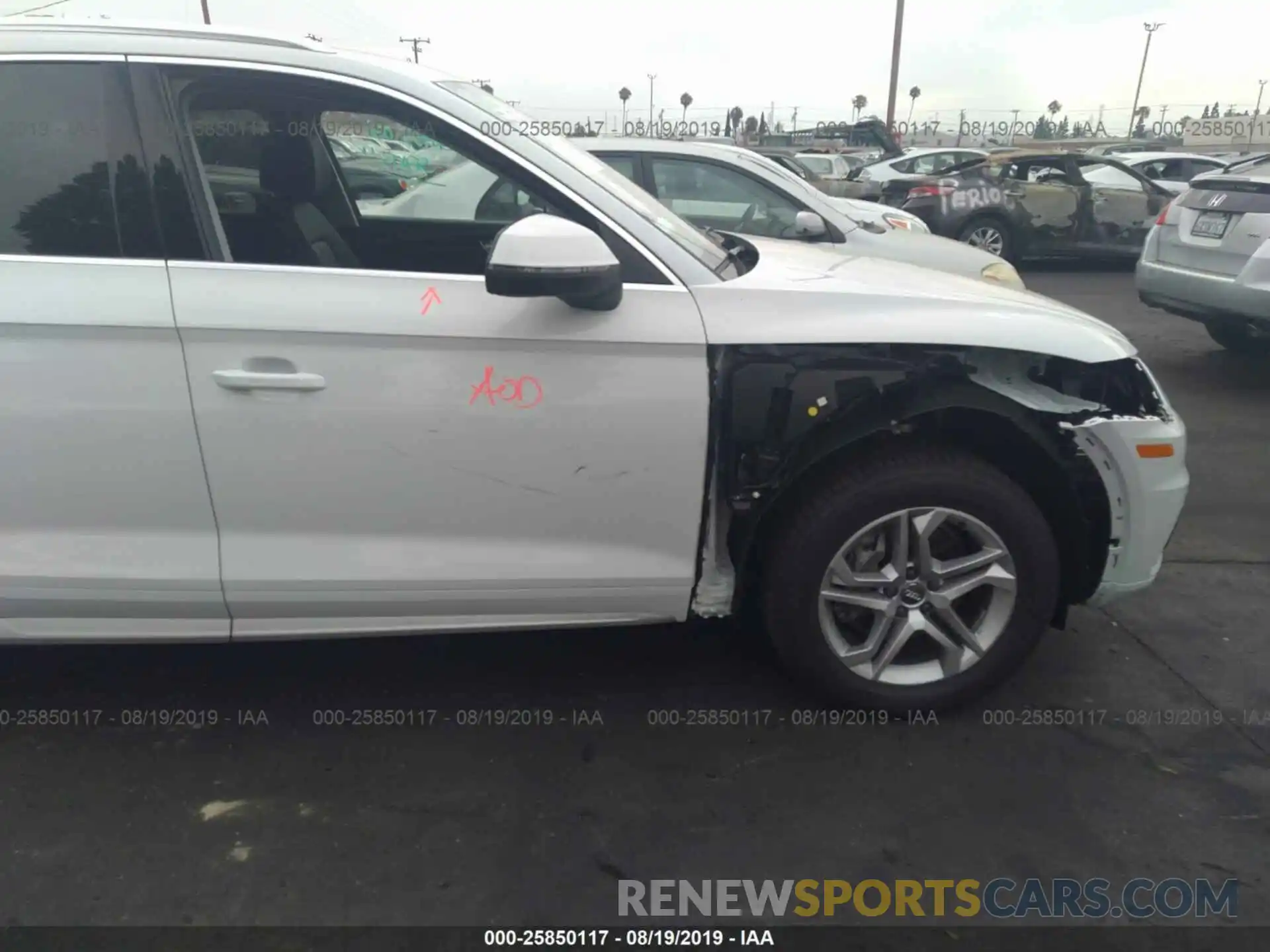 6 Photograph of a damaged car WA1ANAFY1K2131450 AUDI Q5 2019