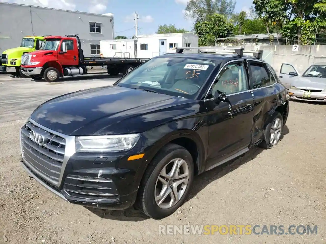 2 Фотография поврежденного автомобиля WA1ANAFY2K2041546 AUDI Q5 2019