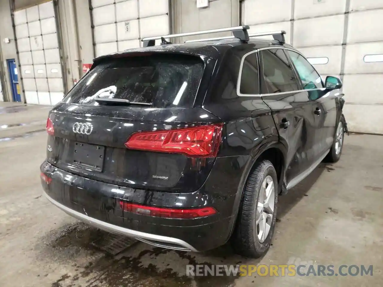 4 Фотография поврежденного автомобиля WA1ANAFY2K2045872 AUDI Q5 2019