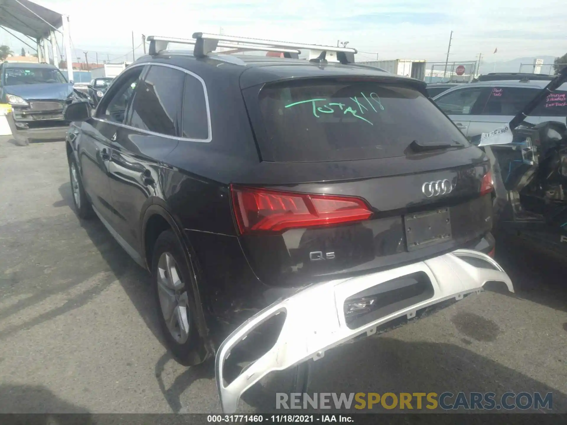 3 Photograph of a damaged car WA1ANAFY2K2061988 AUDI Q5 2019