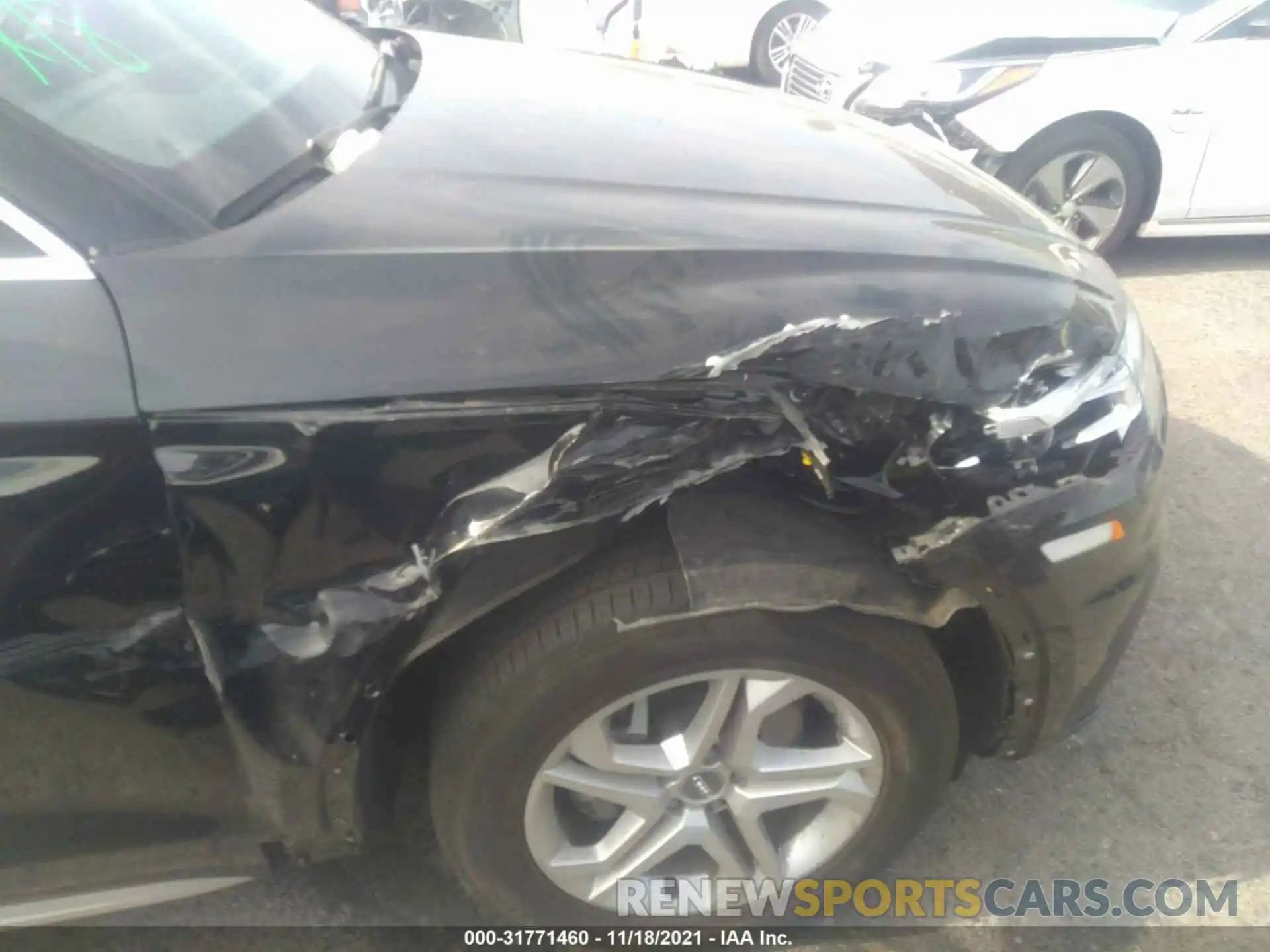 6 Photograph of a damaged car WA1ANAFY2K2061988 AUDI Q5 2019