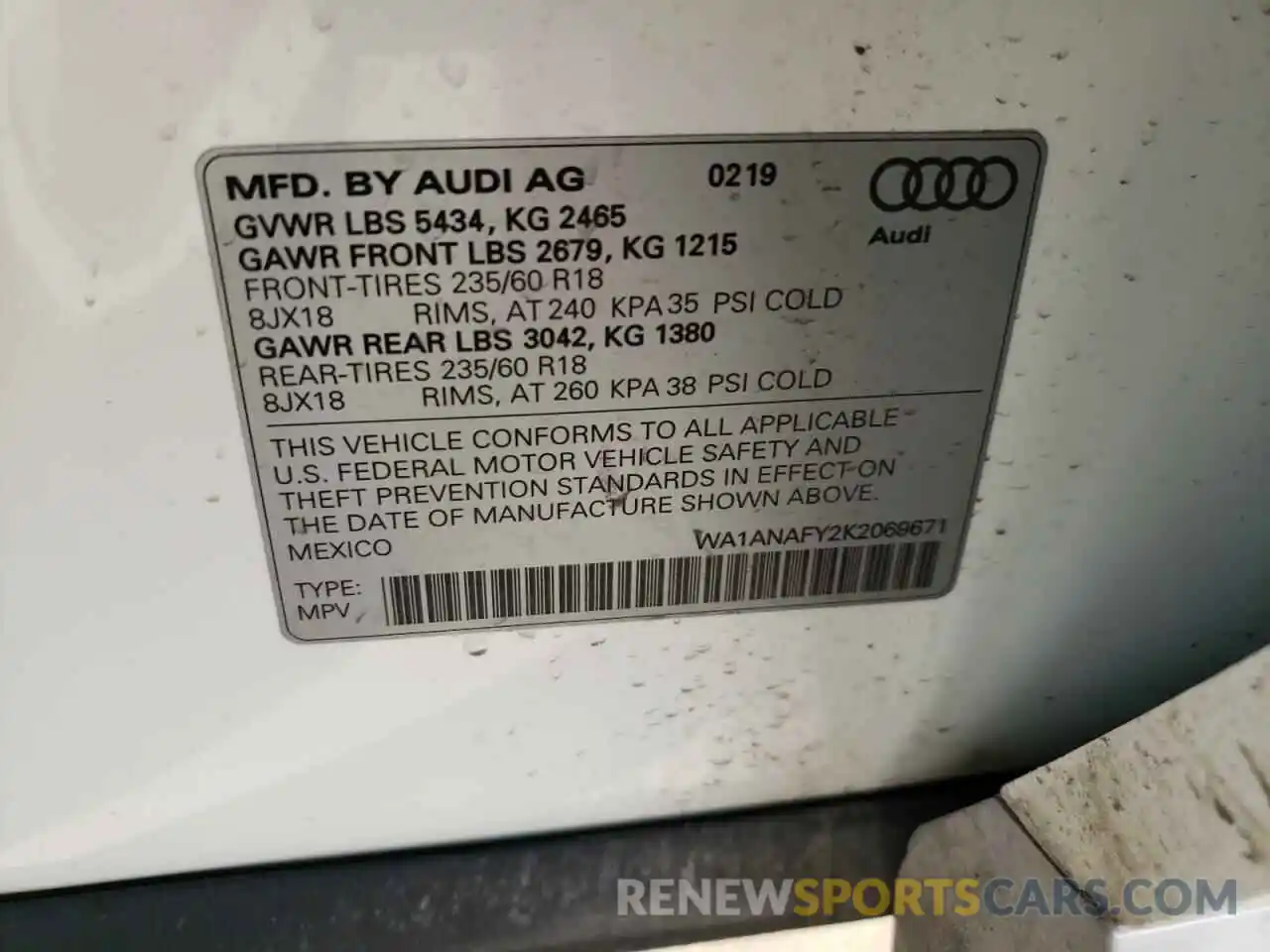 10 Фотография поврежденного автомобиля WA1ANAFY2K2069671 AUDI Q5 2019