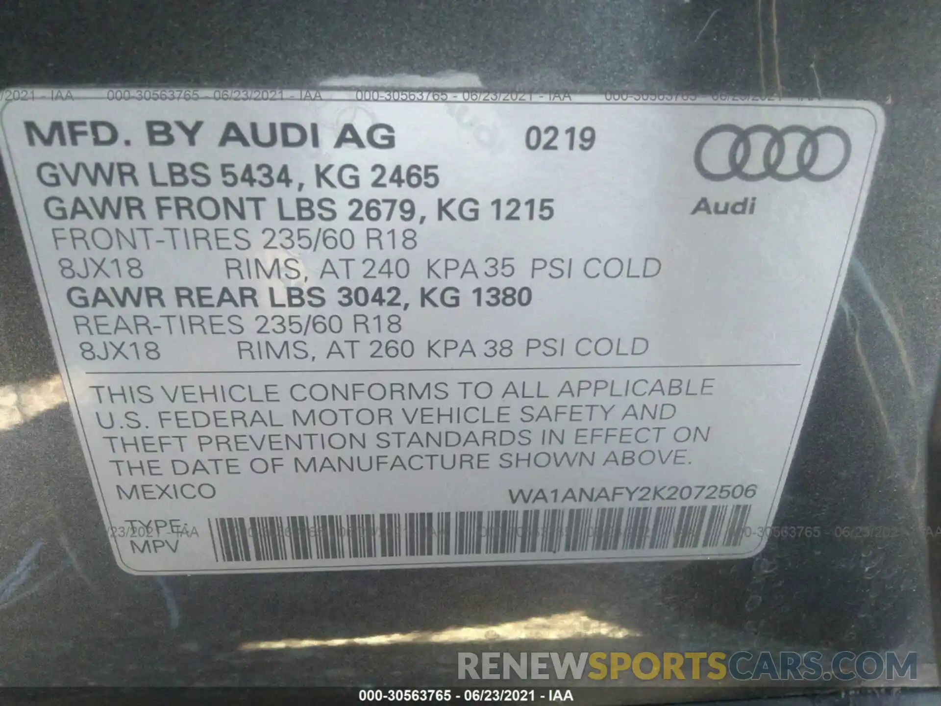 9 Фотография поврежденного автомобиля WA1ANAFY2K2072506 AUDI Q5 2019