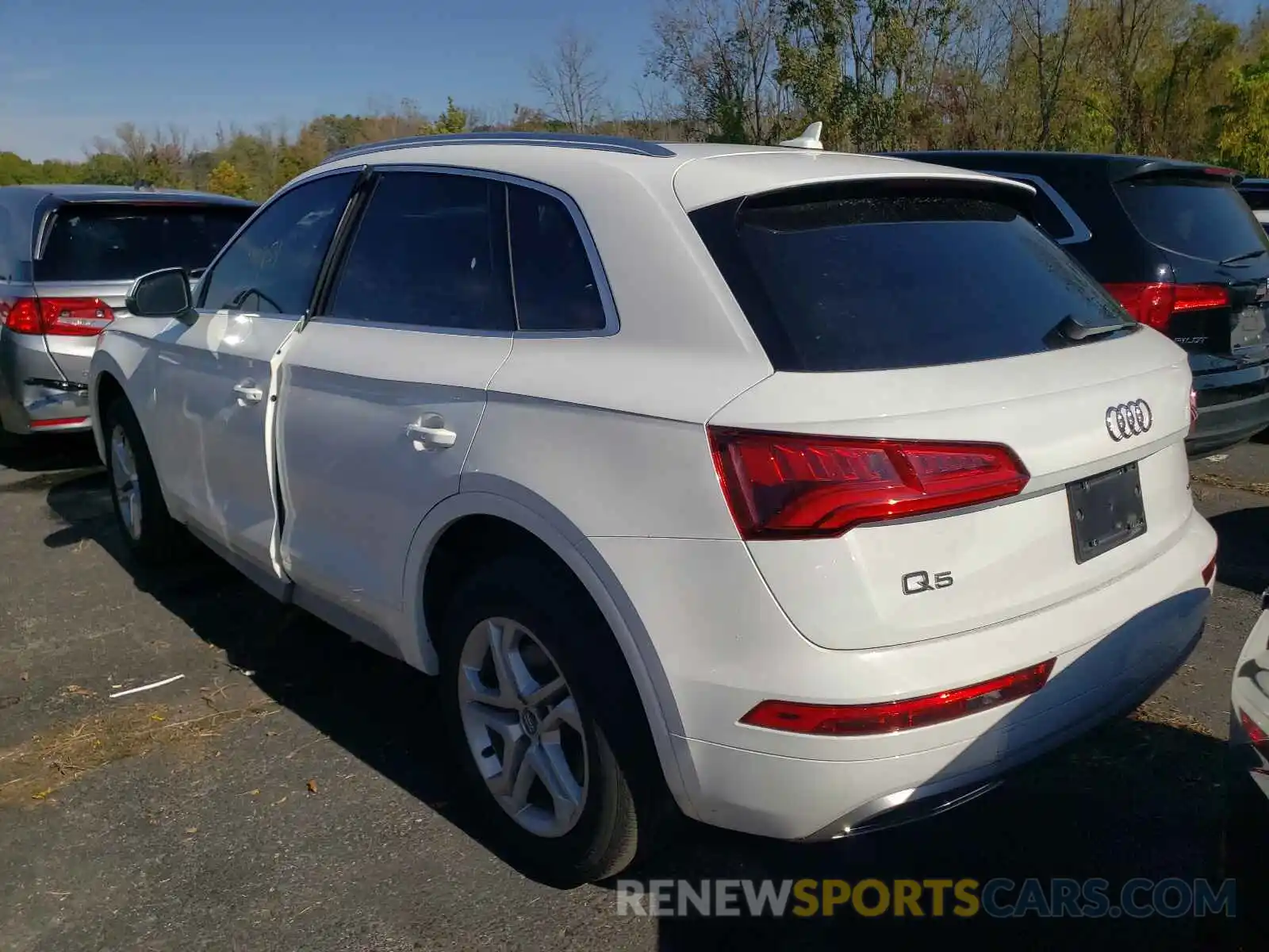 3 Photograph of a damaged car WA1ANAFY2K2080038 AUDI Q5 2019