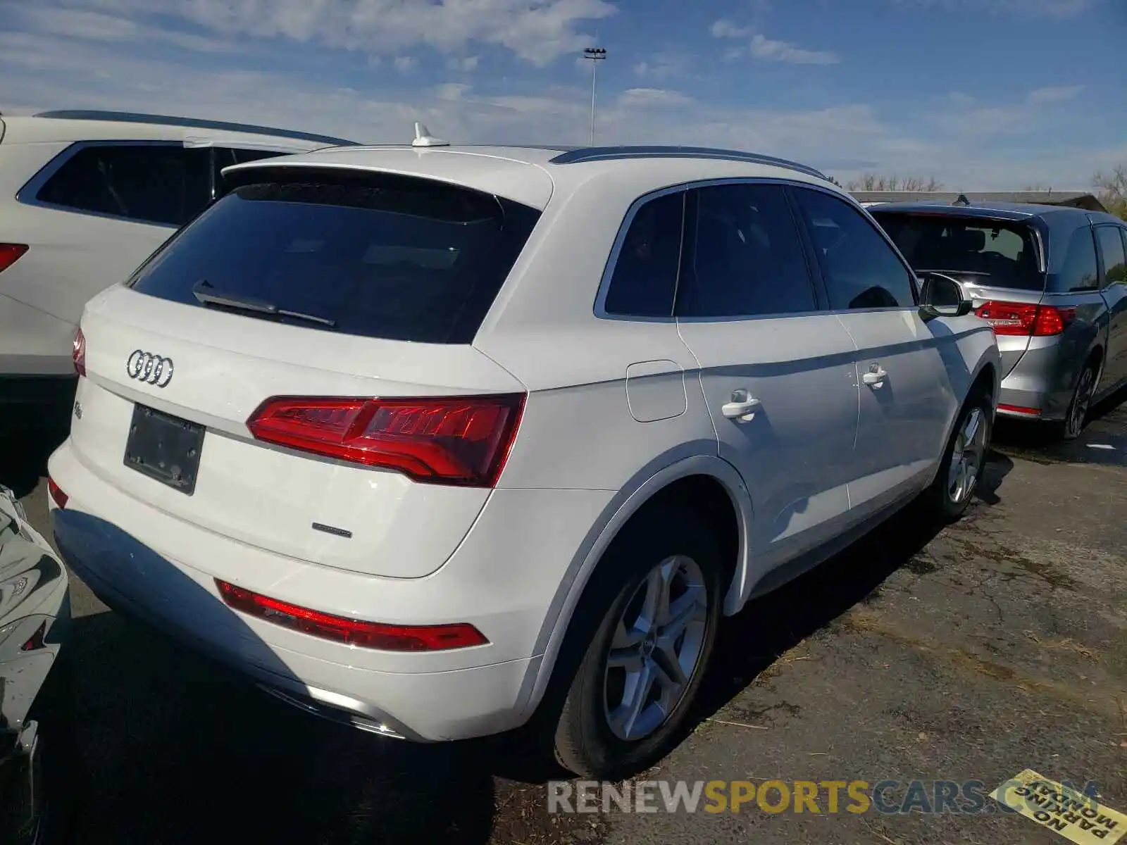 4 Photograph of a damaged car WA1ANAFY2K2080038 AUDI Q5 2019