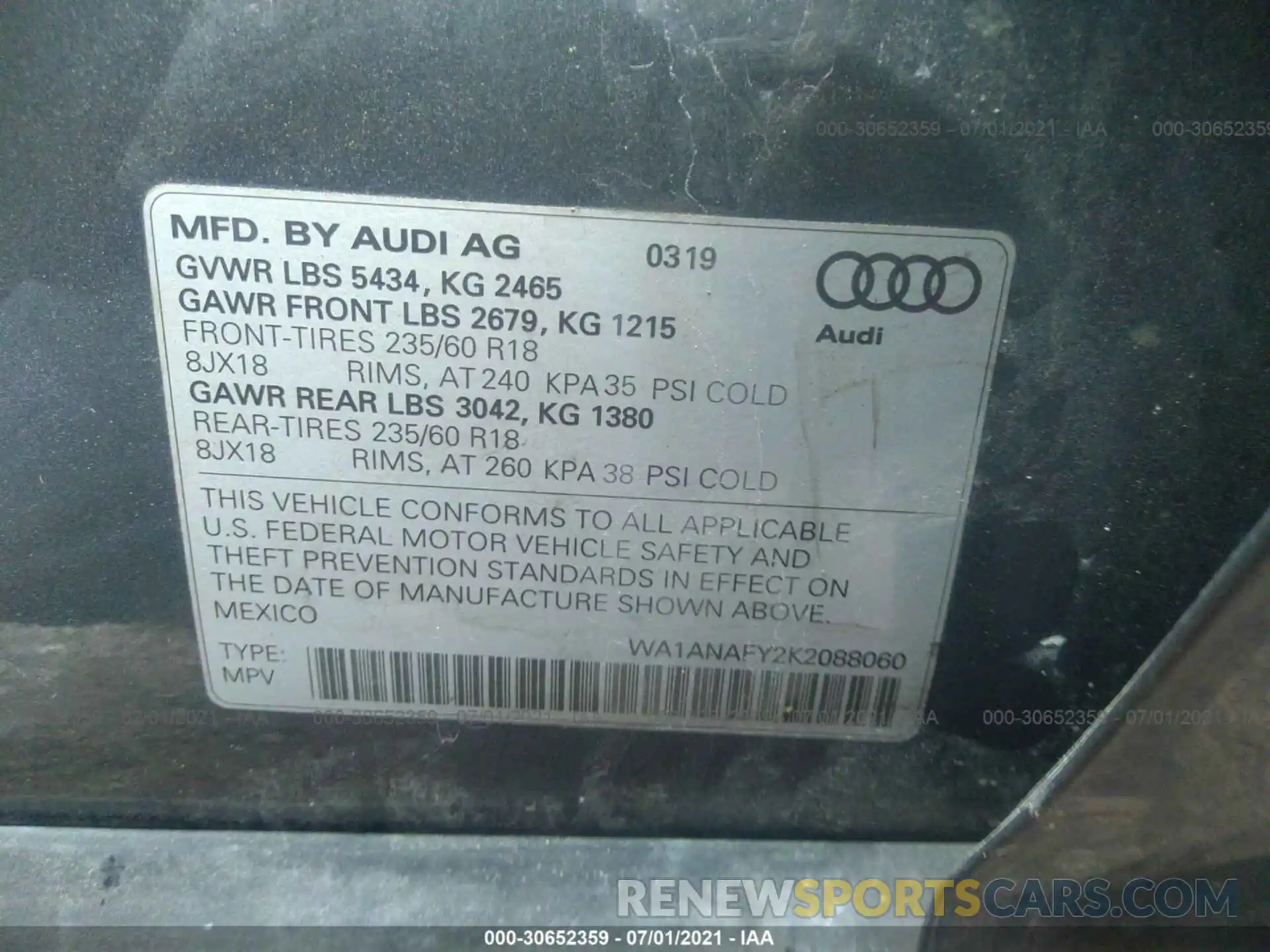 9 Фотография поврежденного автомобиля WA1ANAFY2K2088060 AUDI Q5 2019