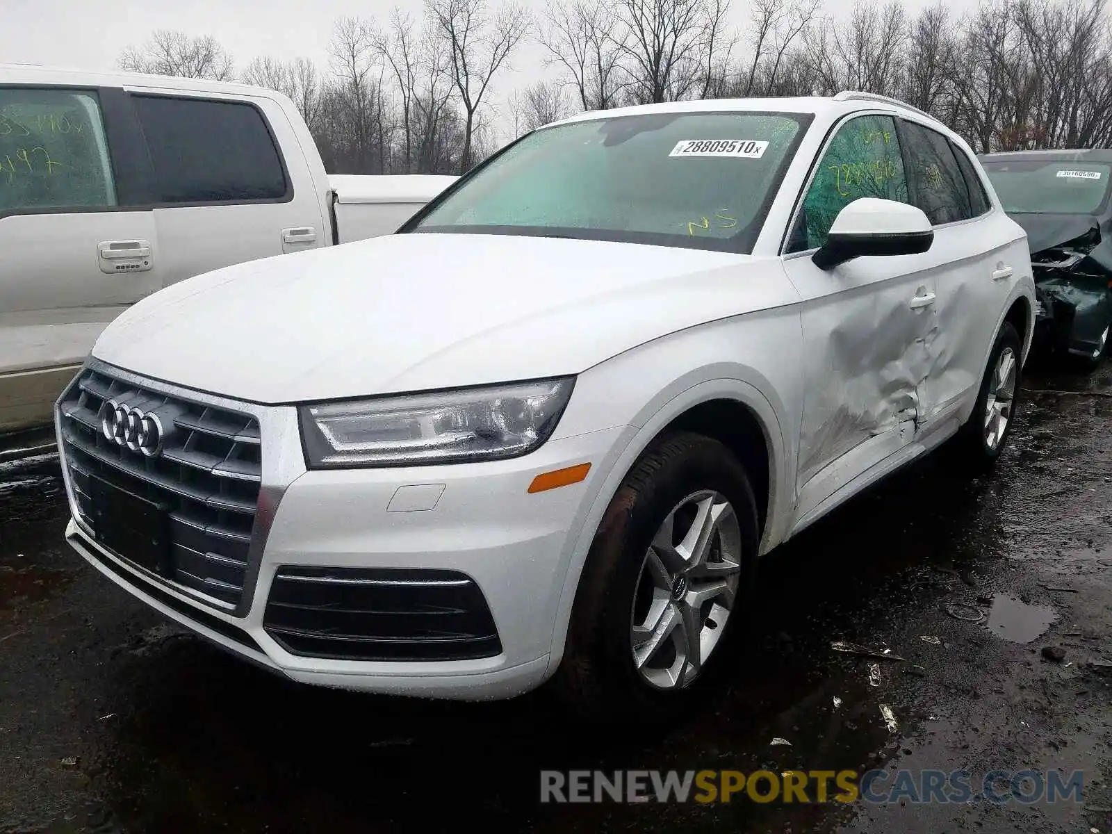 2 Photograph of a damaged car WA1ANAFY2K2105018 AUDI Q5 2019