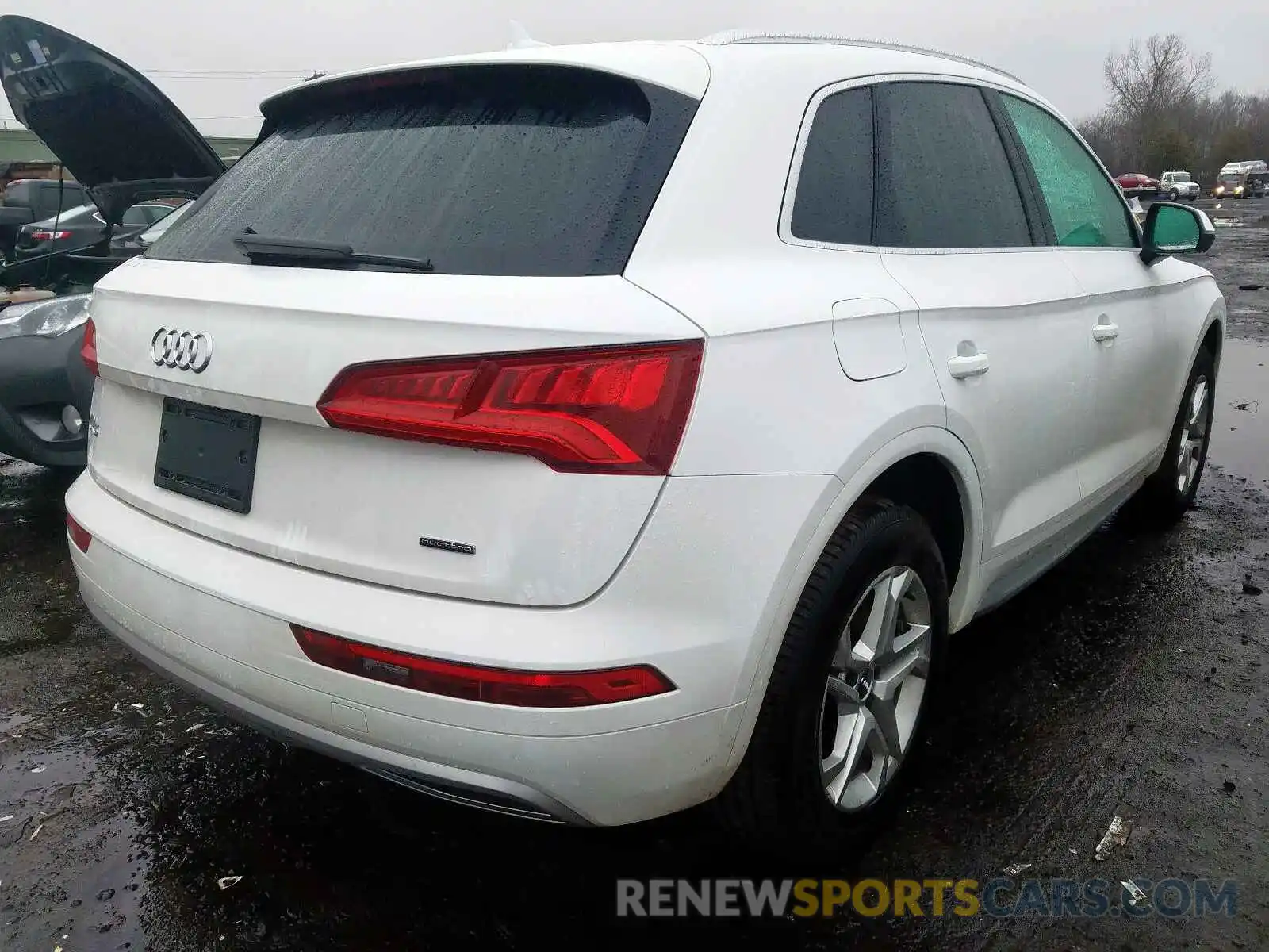 4 Фотография поврежденного автомобиля WA1ANAFY2K2105018 AUDI Q5 2019