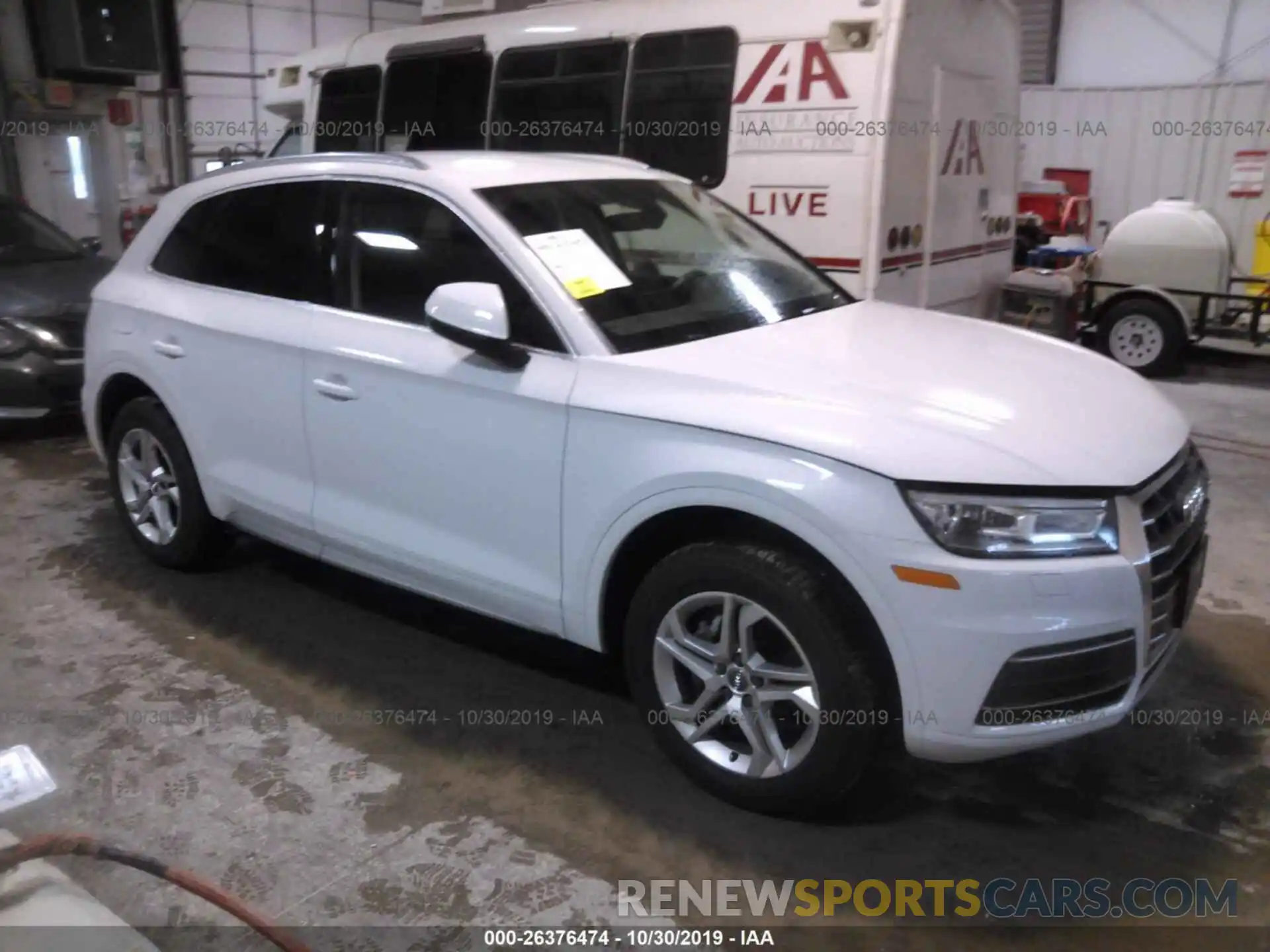 1 Photograph of a damaged car WA1ANAFY2K2118383 AUDI Q5 2019