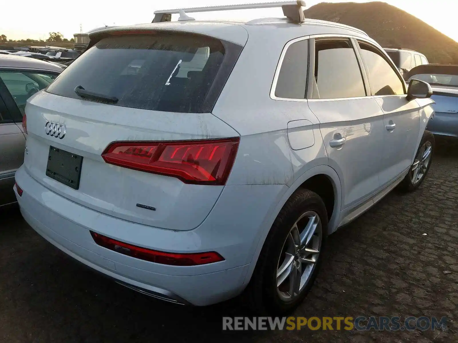 4 Photograph of a damaged car WA1ANAFY2K2125236 AUDI Q5 2019