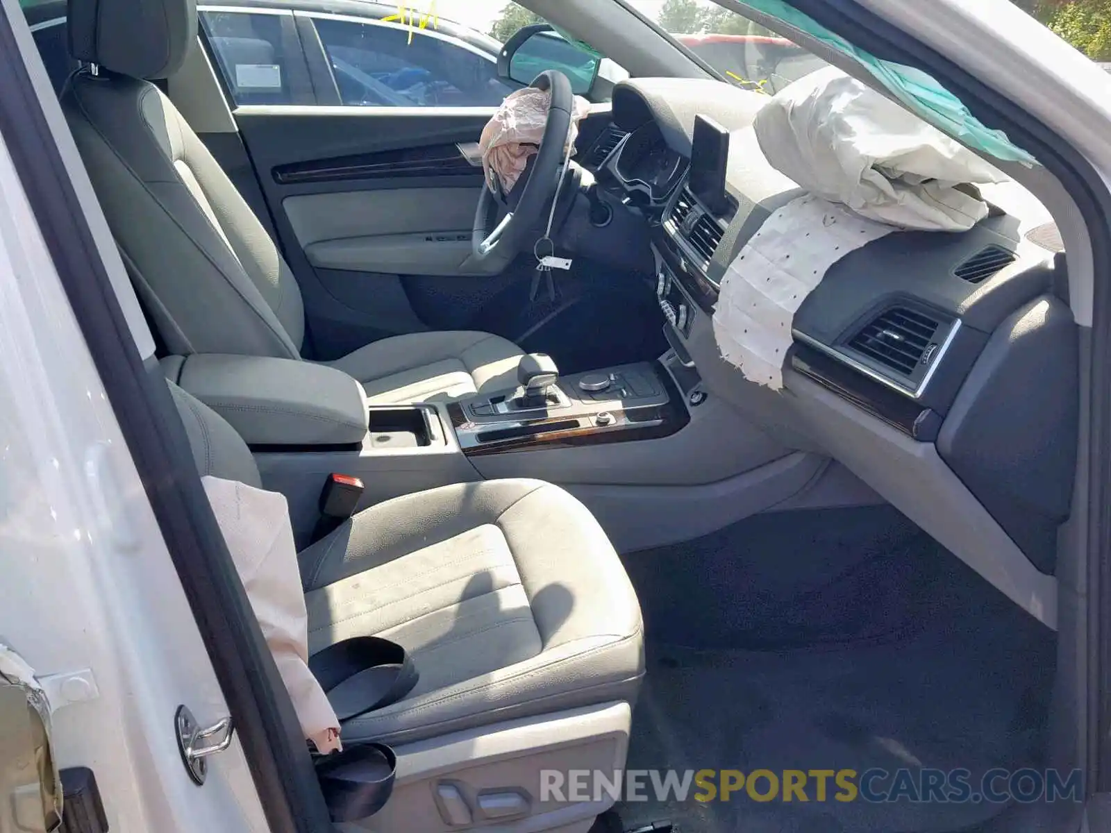 5 Photograph of a damaged car WA1ANAFY2K2126211 AUDI Q5 2019