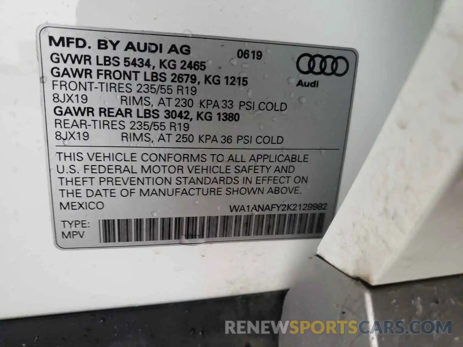 10 Фотография поврежденного автомобиля WA1ANAFY2K2129982 AUDI Q5 2019