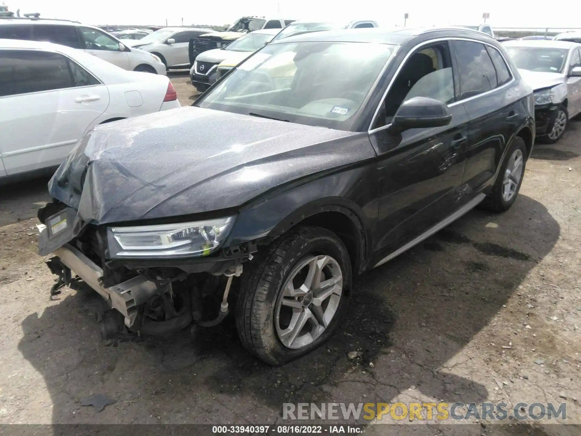 2 Фотография поврежденного автомобиля WA1ANAFY2K2134261 AUDI Q5 2019