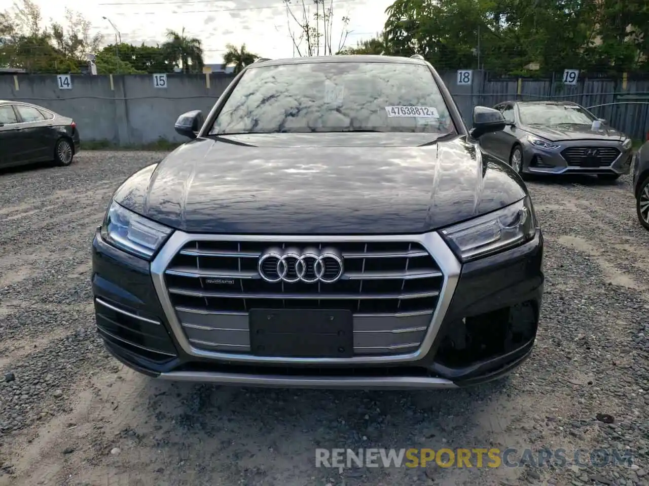 9 Фотография поврежденного автомобиля WA1ANAFY2K2144532 AUDI Q5 2019