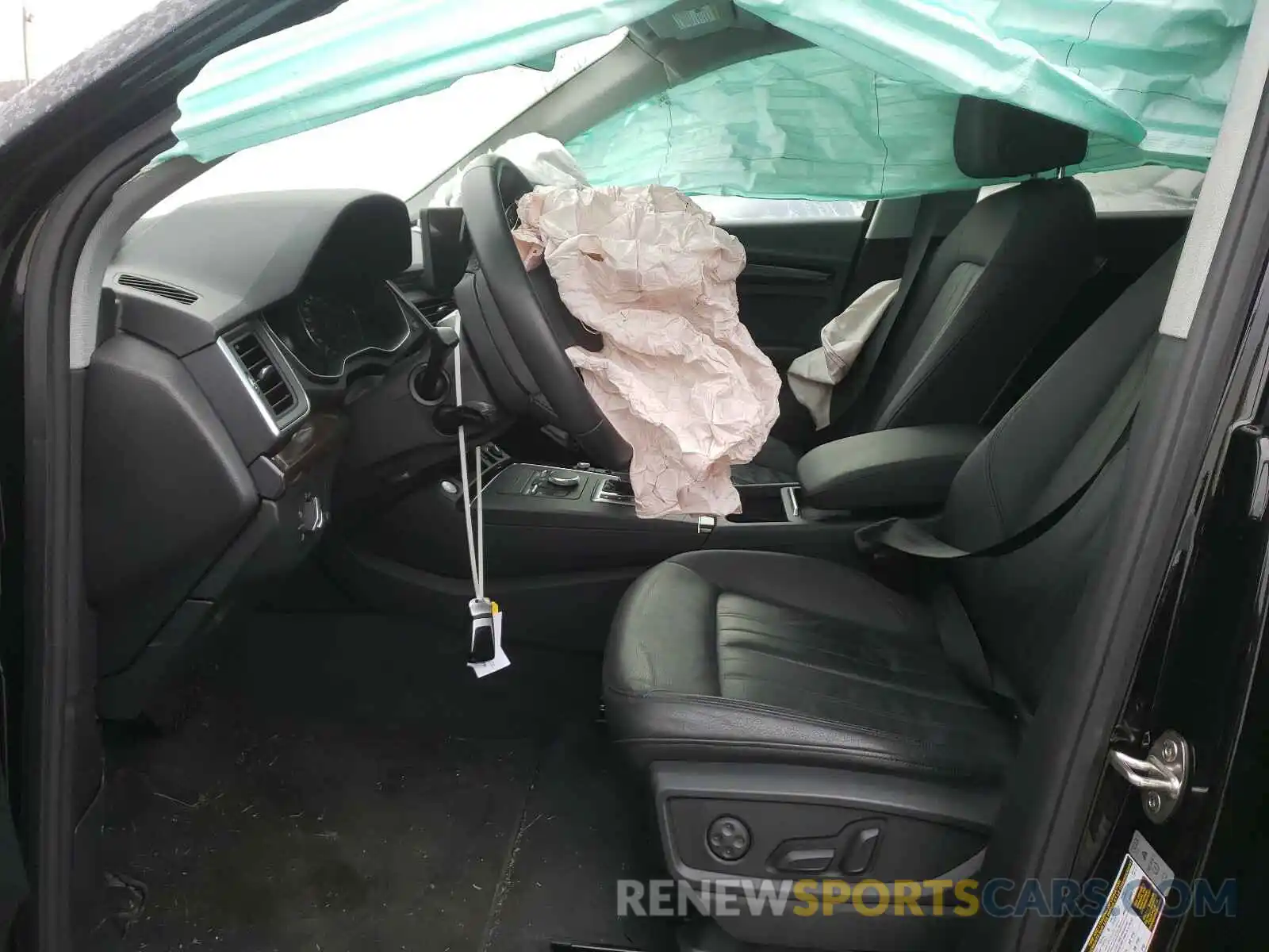 5 Photograph of a damaged car WA1ANAFY3K2047517 AUDI Q5 2019