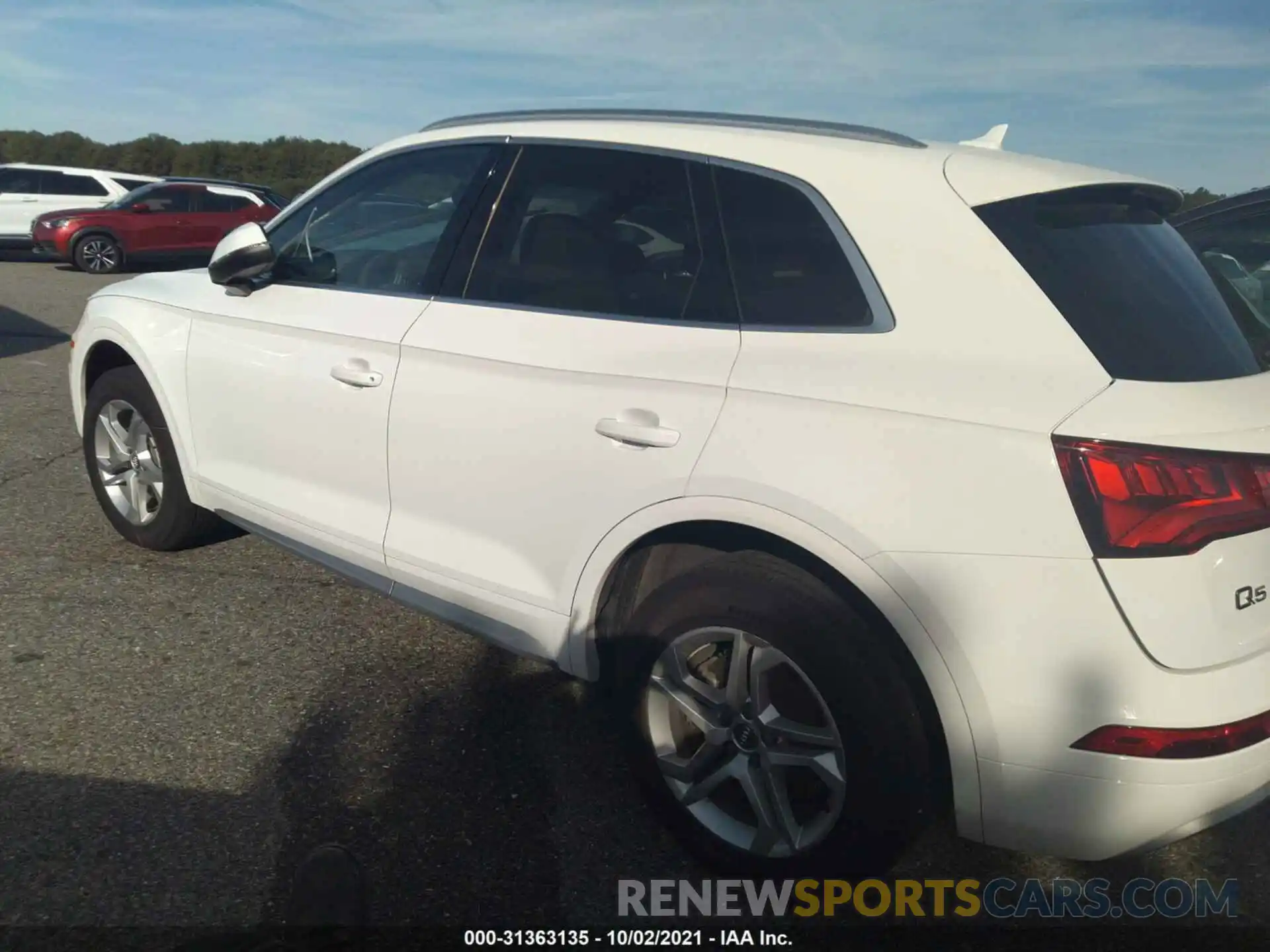 3 Photograph of a damaged car WA1ANAFY3K2050689 AUDI Q5 2019