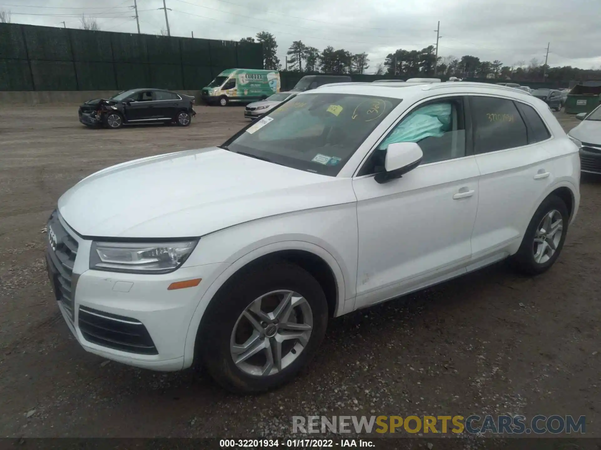 2 Photograph of a damaged car WA1ANAFY3K2053740 AUDI Q5 2019