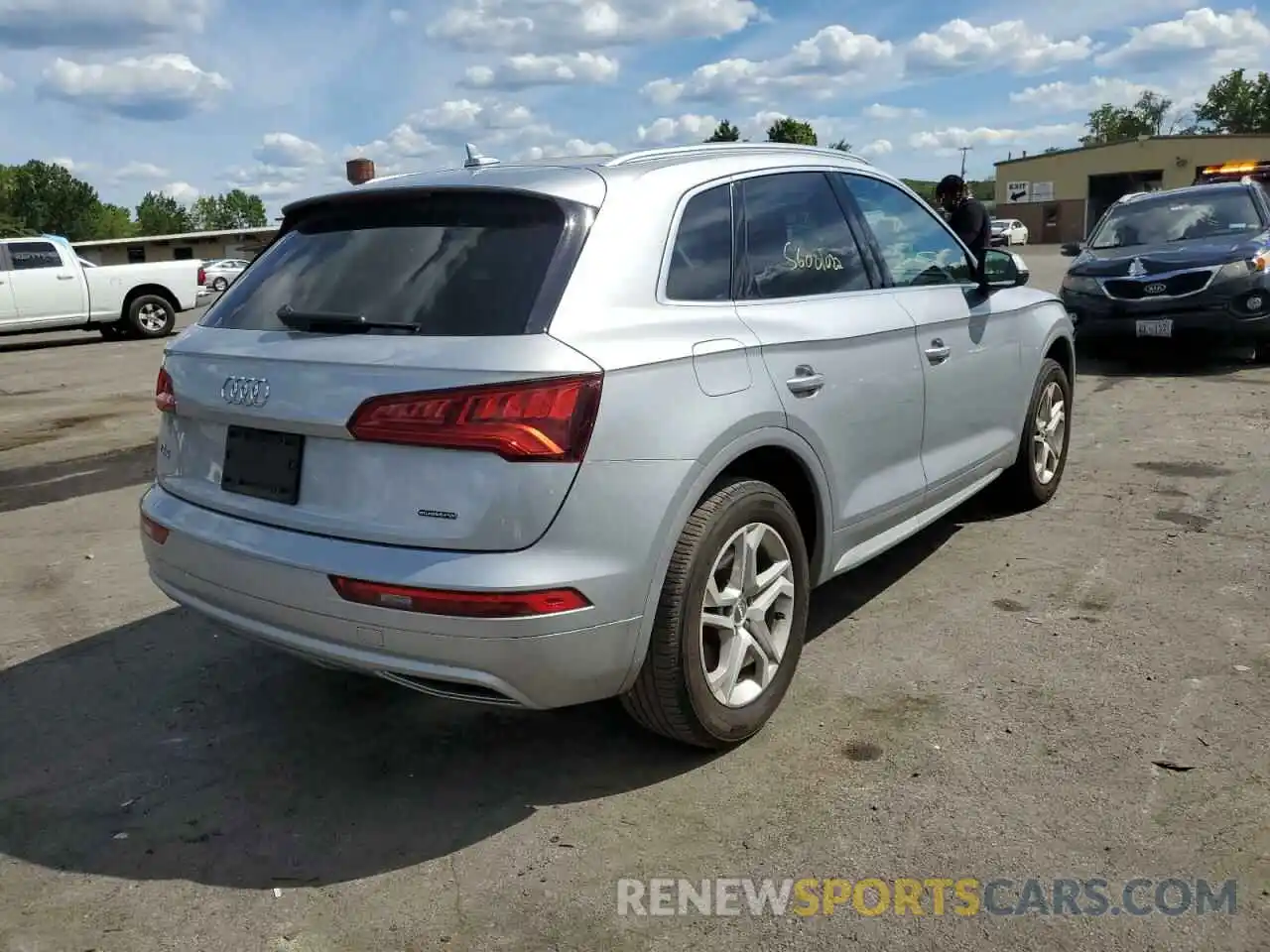 4 Photograph of a damaged car WA1ANAFY3K2063748 AUDI Q5 2019