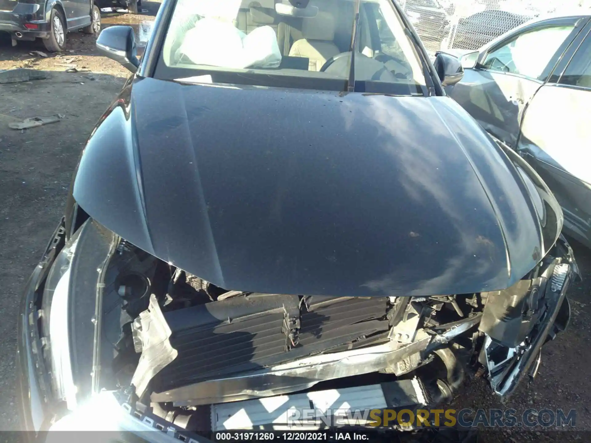 10 Photograph of a damaged car WA1ANAFY3K2066469 AUDI Q5 2019