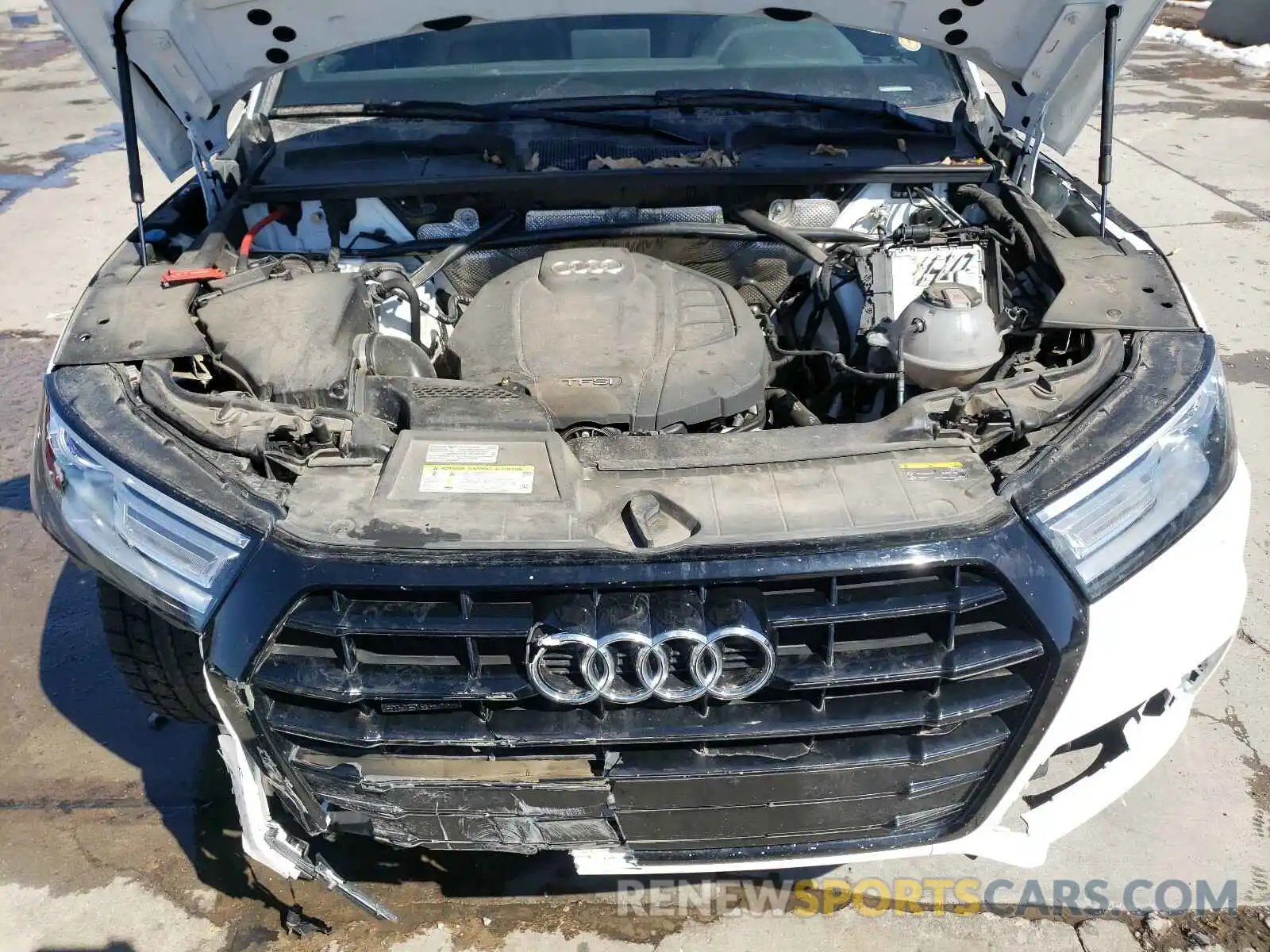 7 Photograph of a damaged car WA1ANAFY3K2077164 AUDI Q5 2019