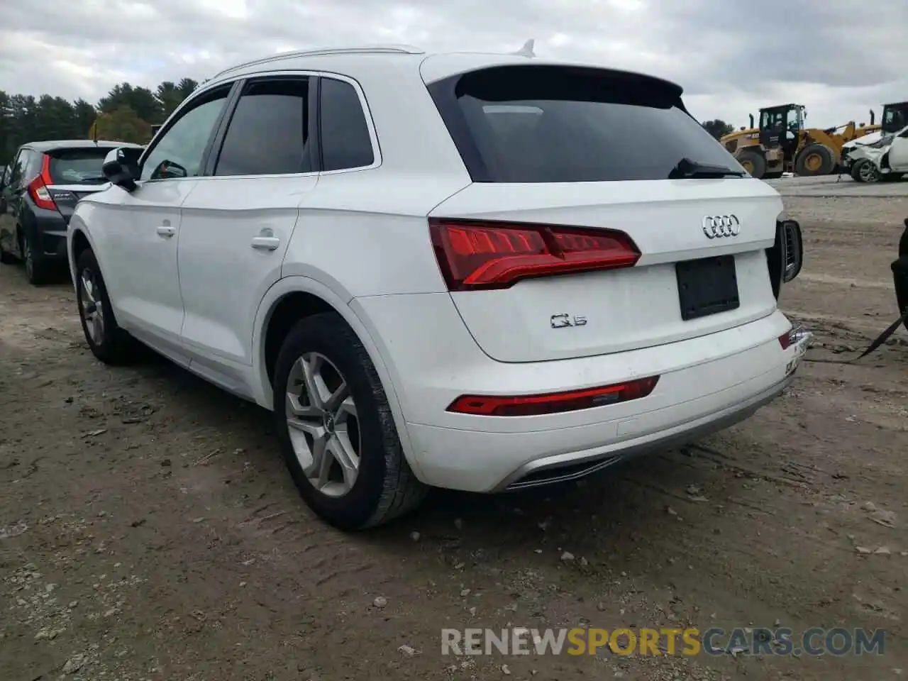 3 Photograph of a damaged car WA1ANAFY3K2082414 AUDI Q5 2019