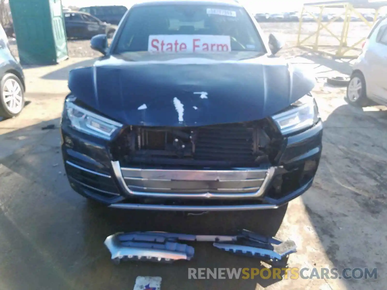 9 Photograph of a damaged car WA1ANAFY3K2093199 AUDI Q5 2019