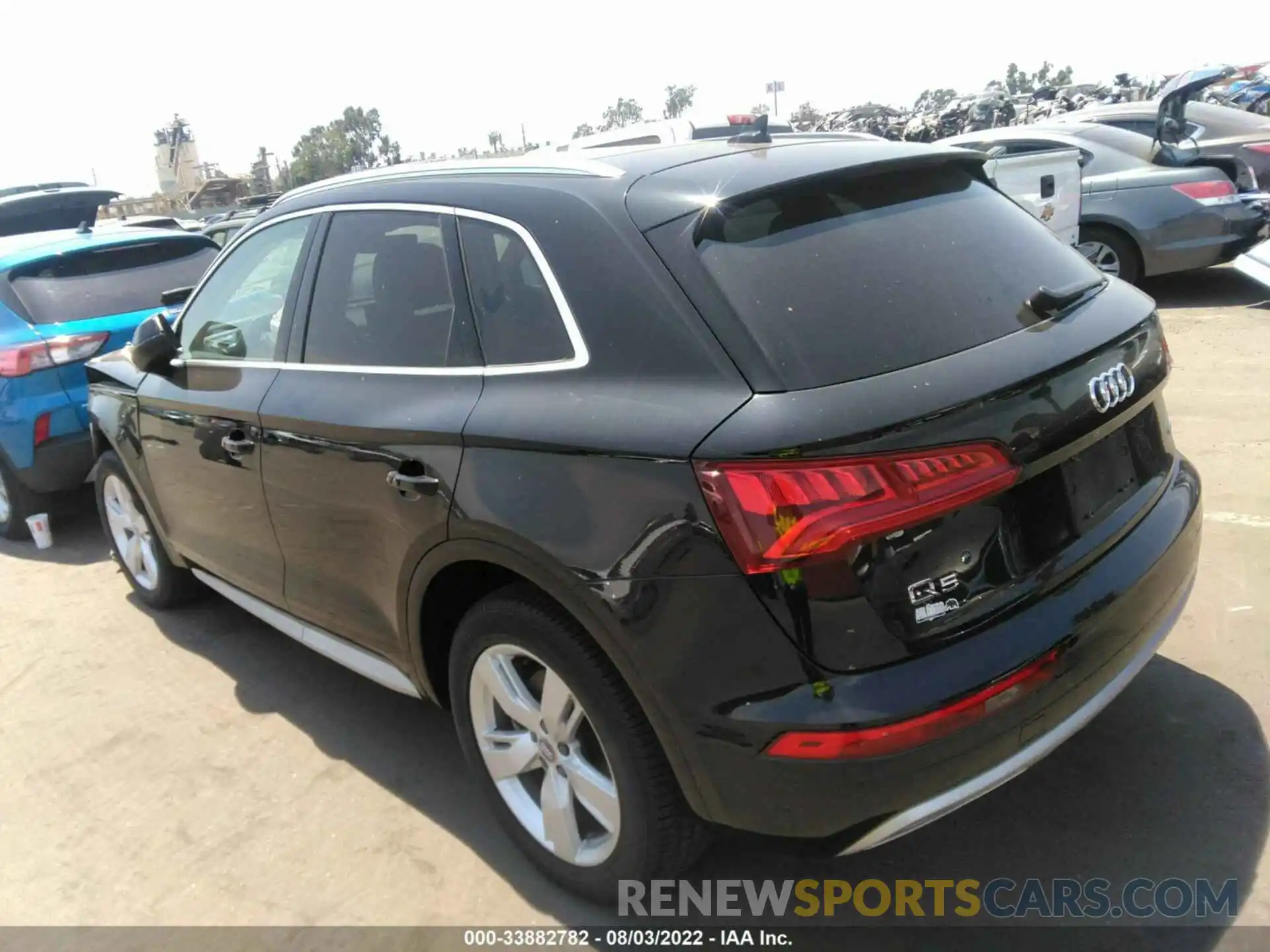 3 Photograph of a damaged car WA1ANAFY3K2099410 AUDI Q5 2019