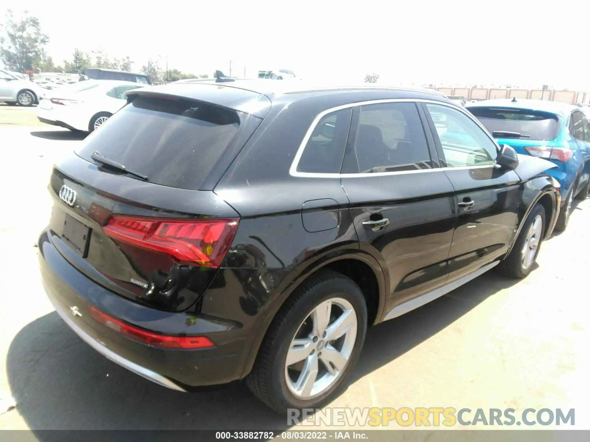 4 Photograph of a damaged car WA1ANAFY3K2099410 AUDI Q5 2019