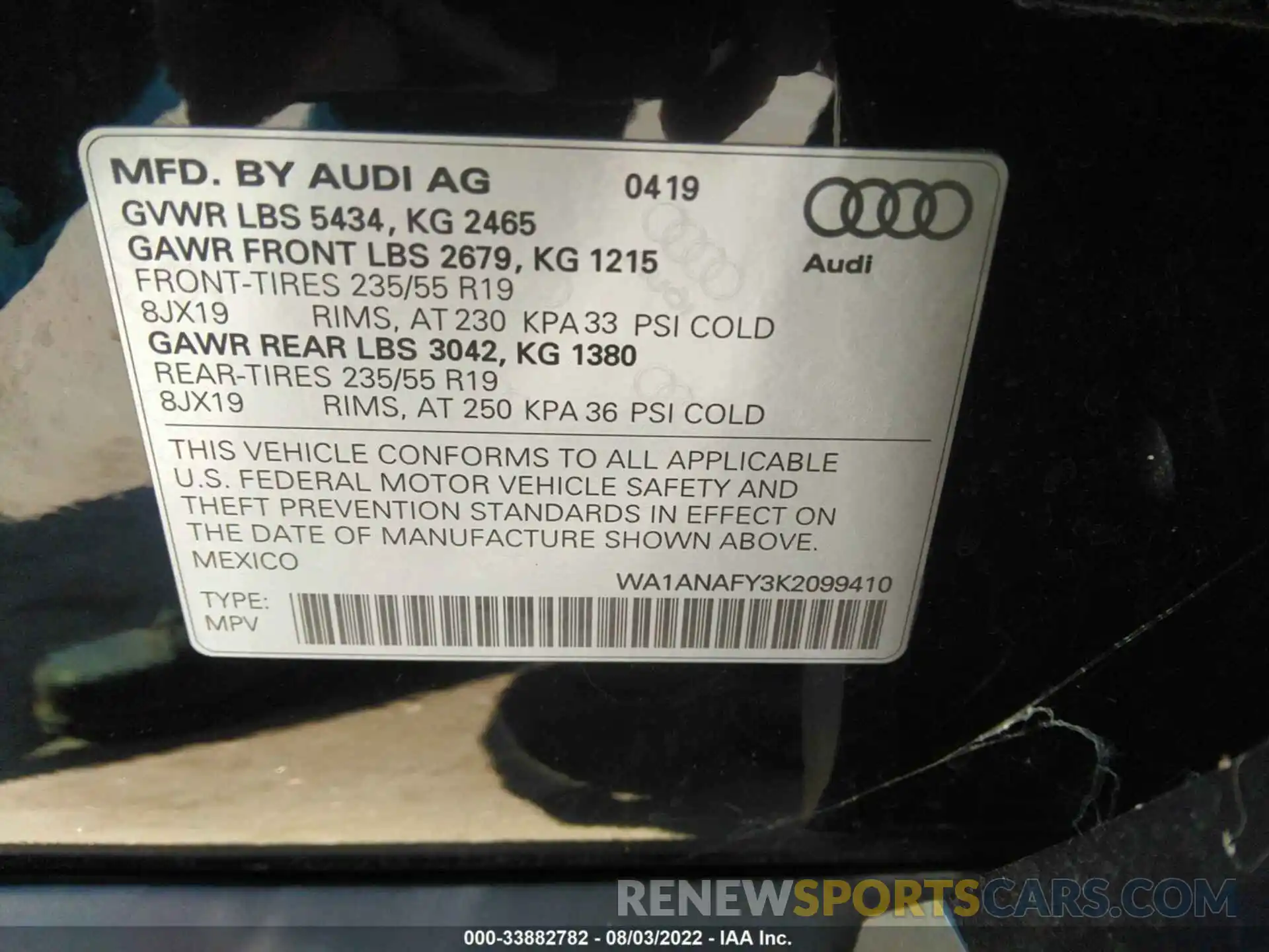 9 Photograph of a damaged car WA1ANAFY3K2099410 AUDI Q5 2019